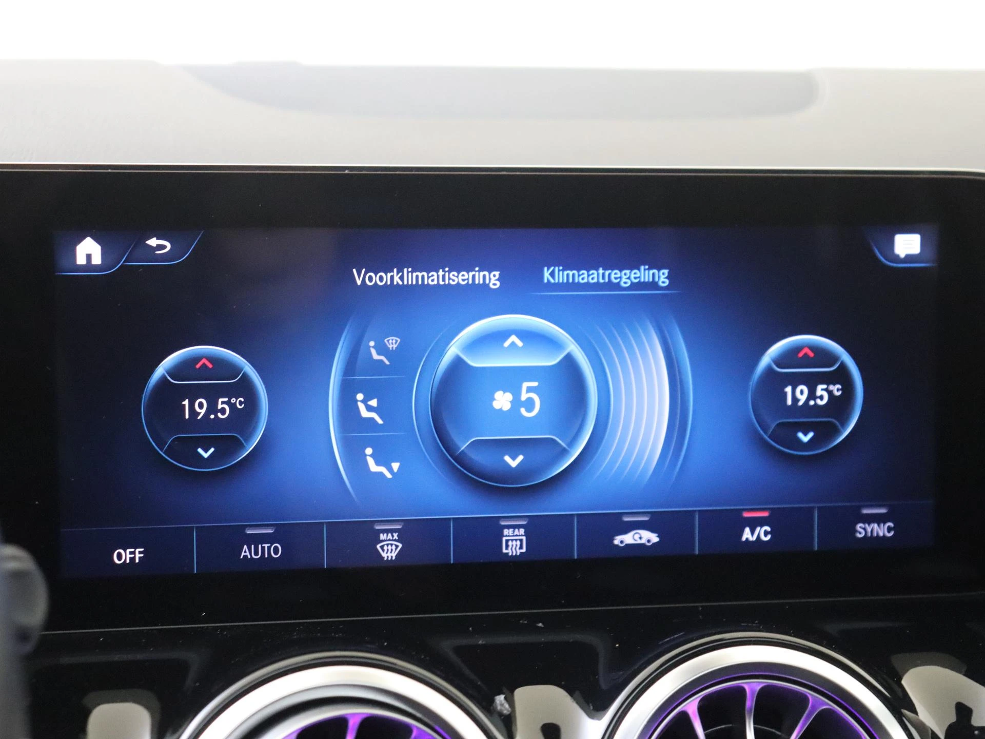 Mercedes-Benz GLA 250 e Business Solution AMG Limited