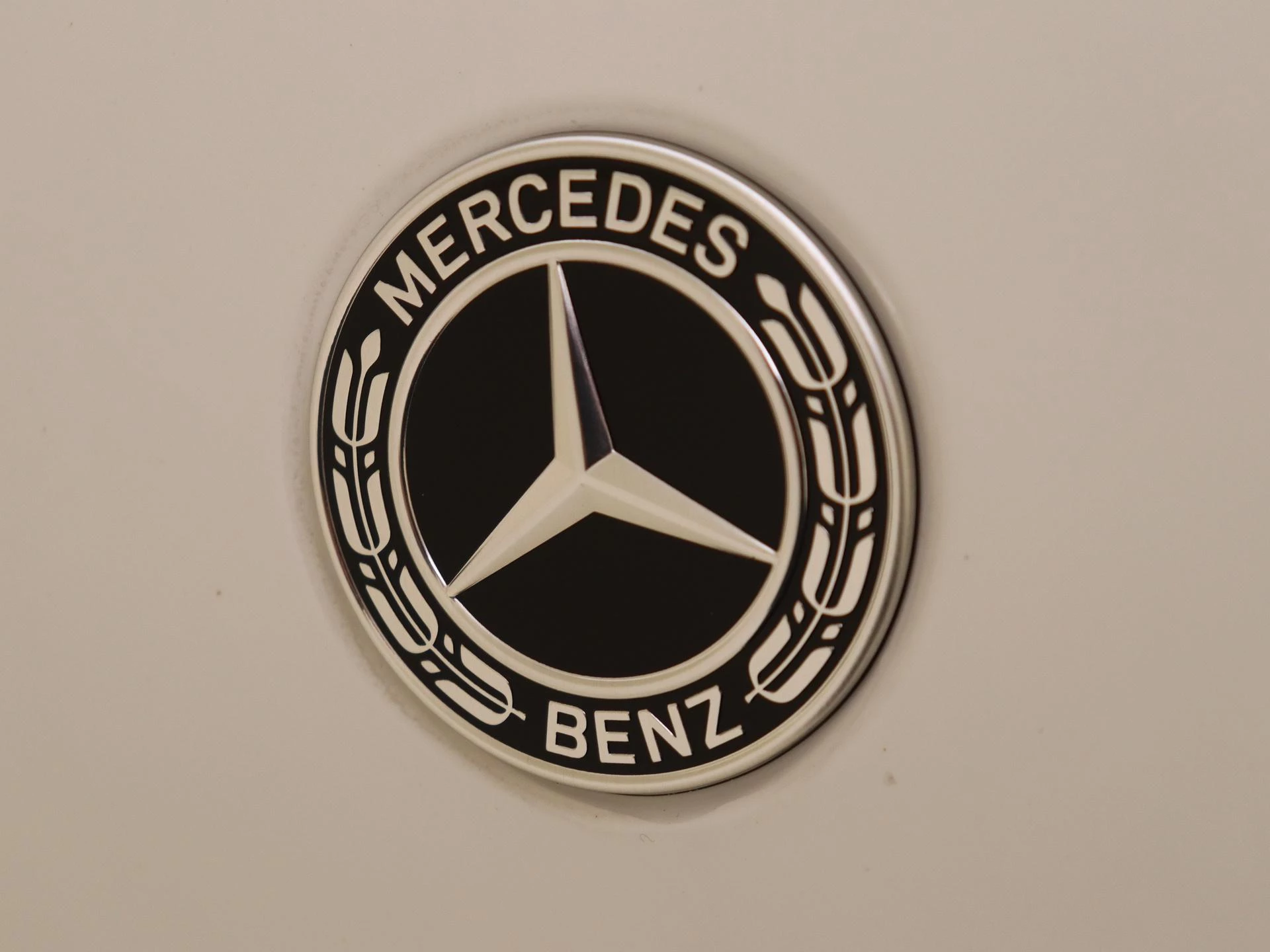 Mercedes-Benz-CLA-image-24