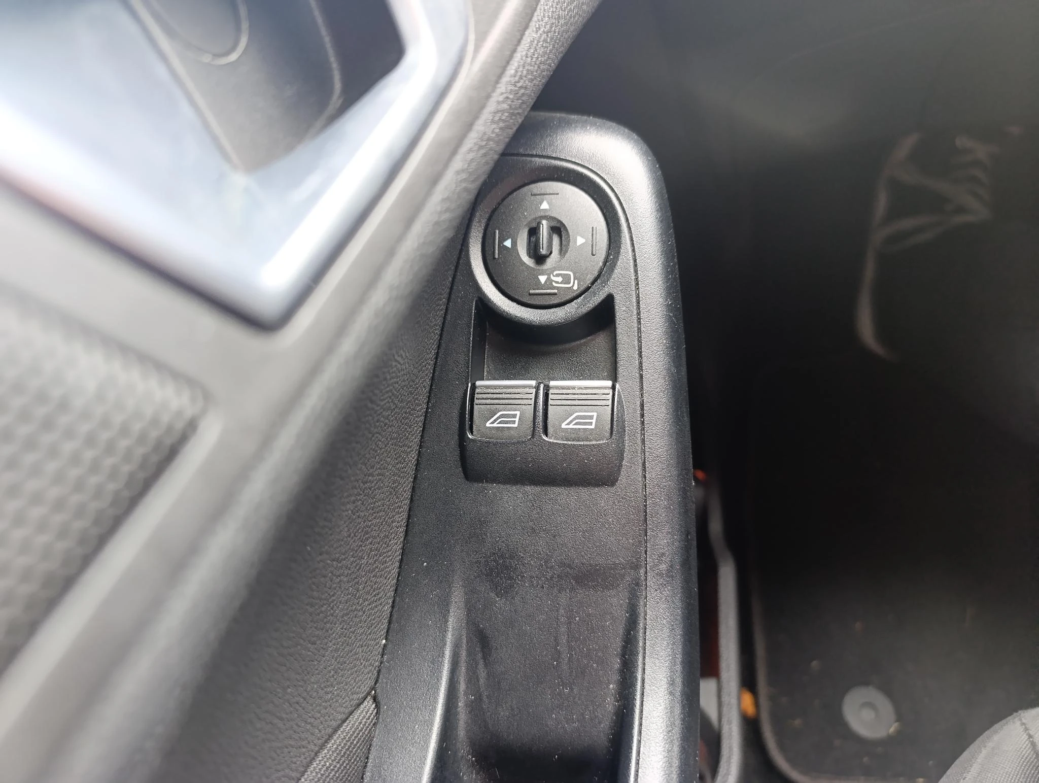 Ford-Fiesta-image-13