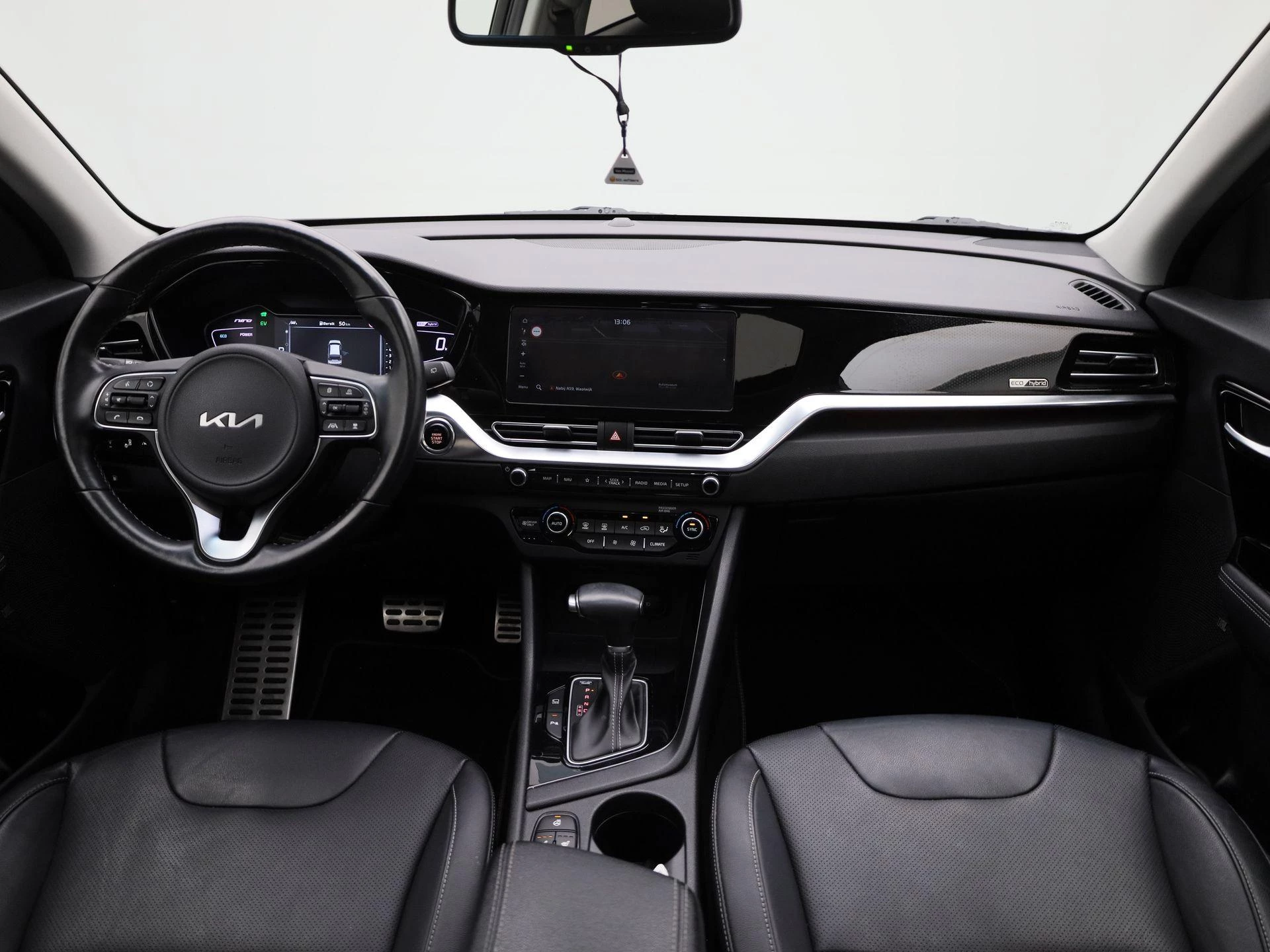 Kia-Niro-image-39