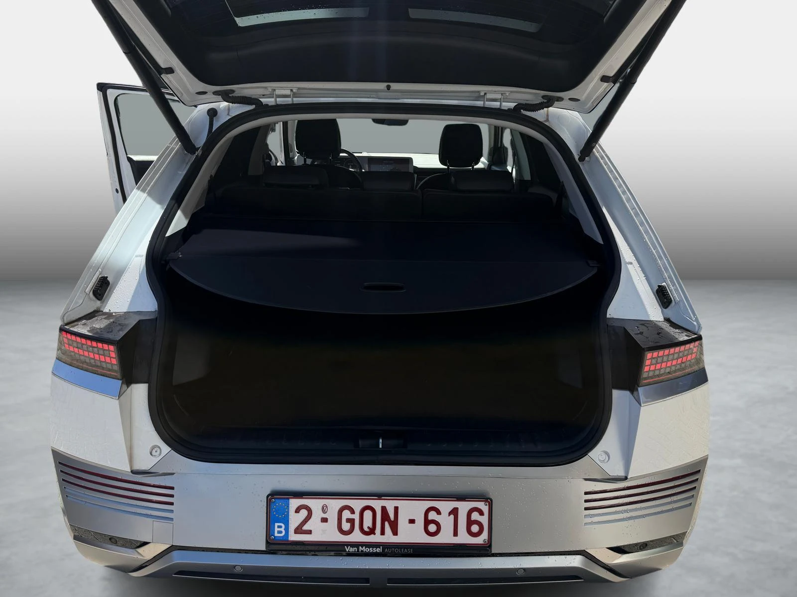 Hyundai-IONIQ 5-image-9