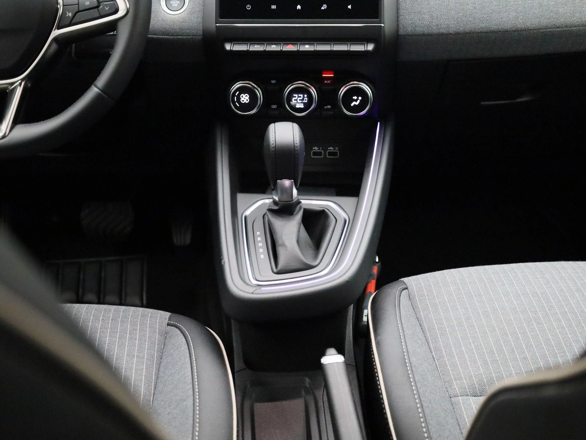 Renault-Clio-image-9