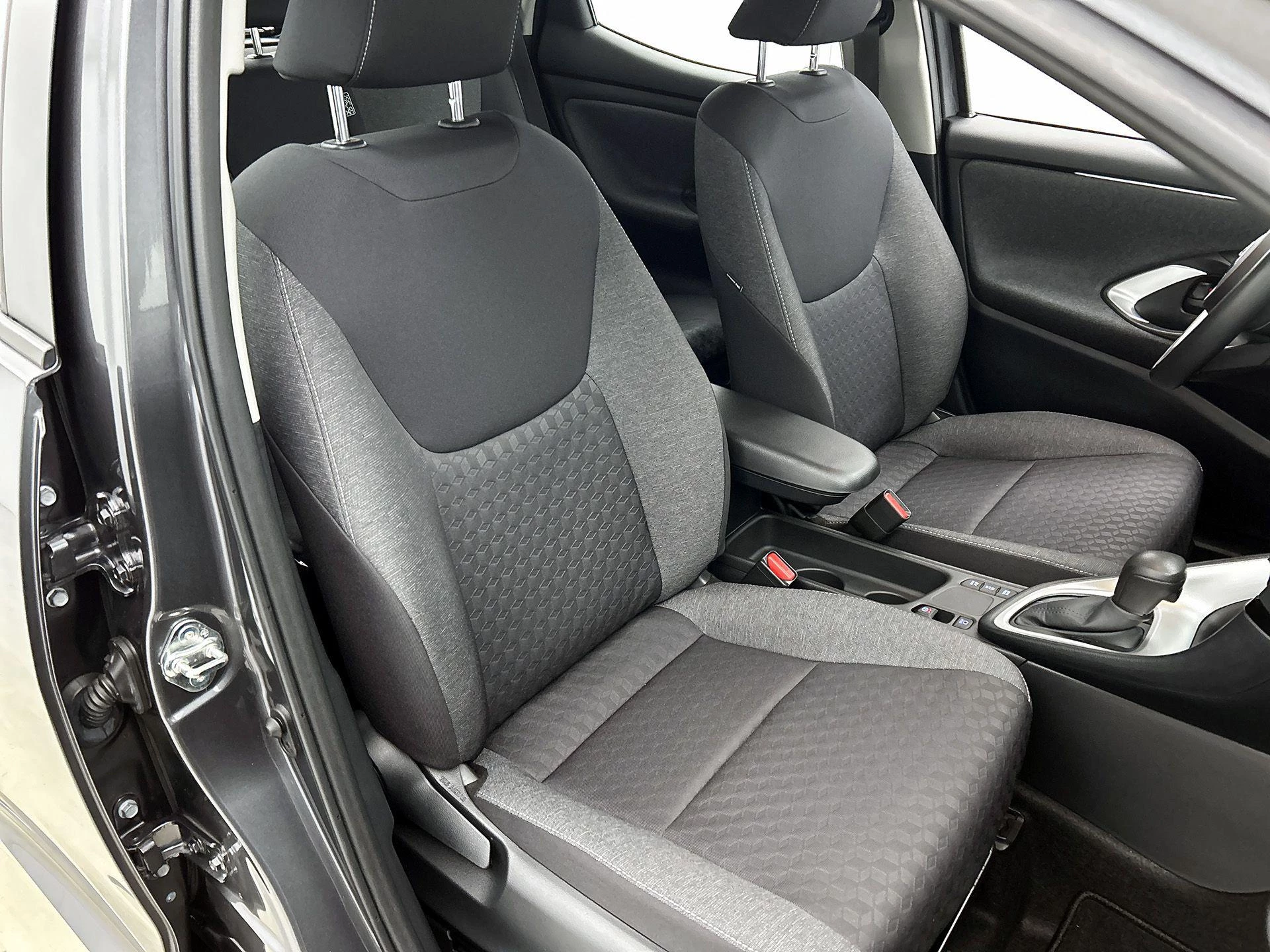 Toyota-Yaris-image-36