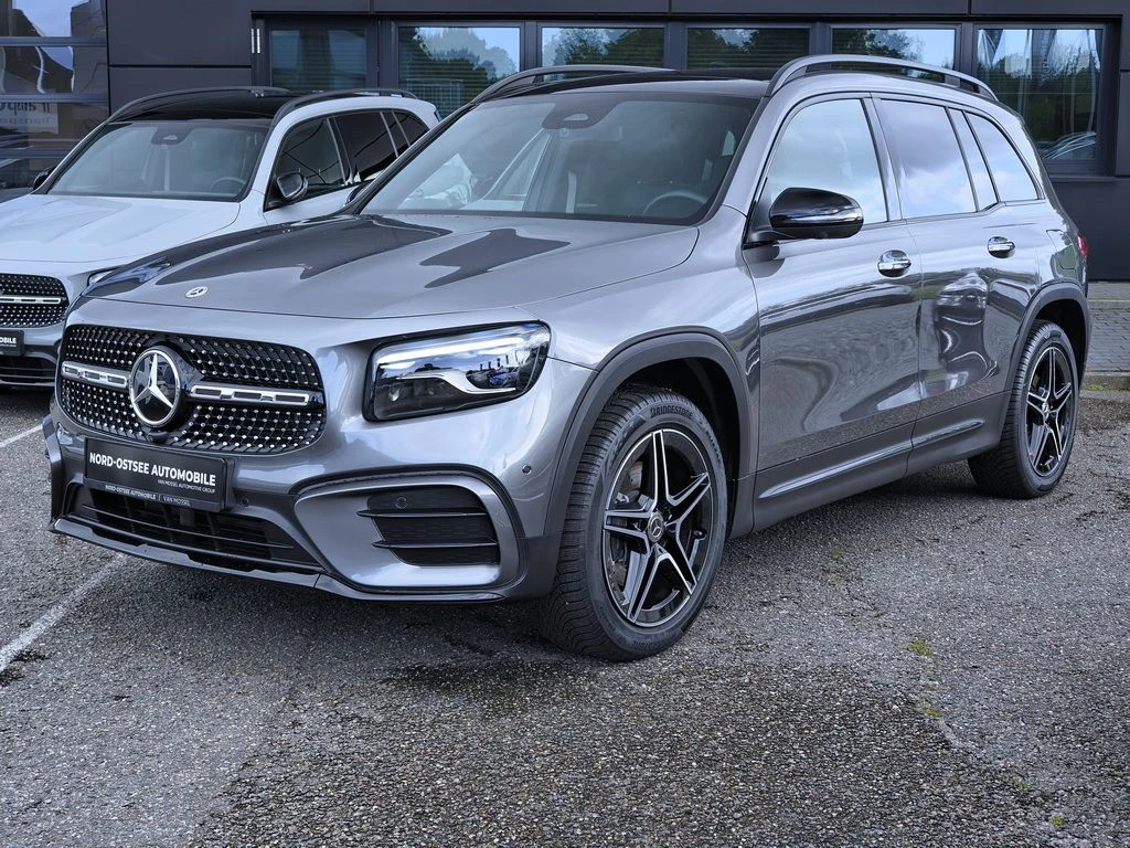 Mercedes-Benz-GLB 200 d-image-7