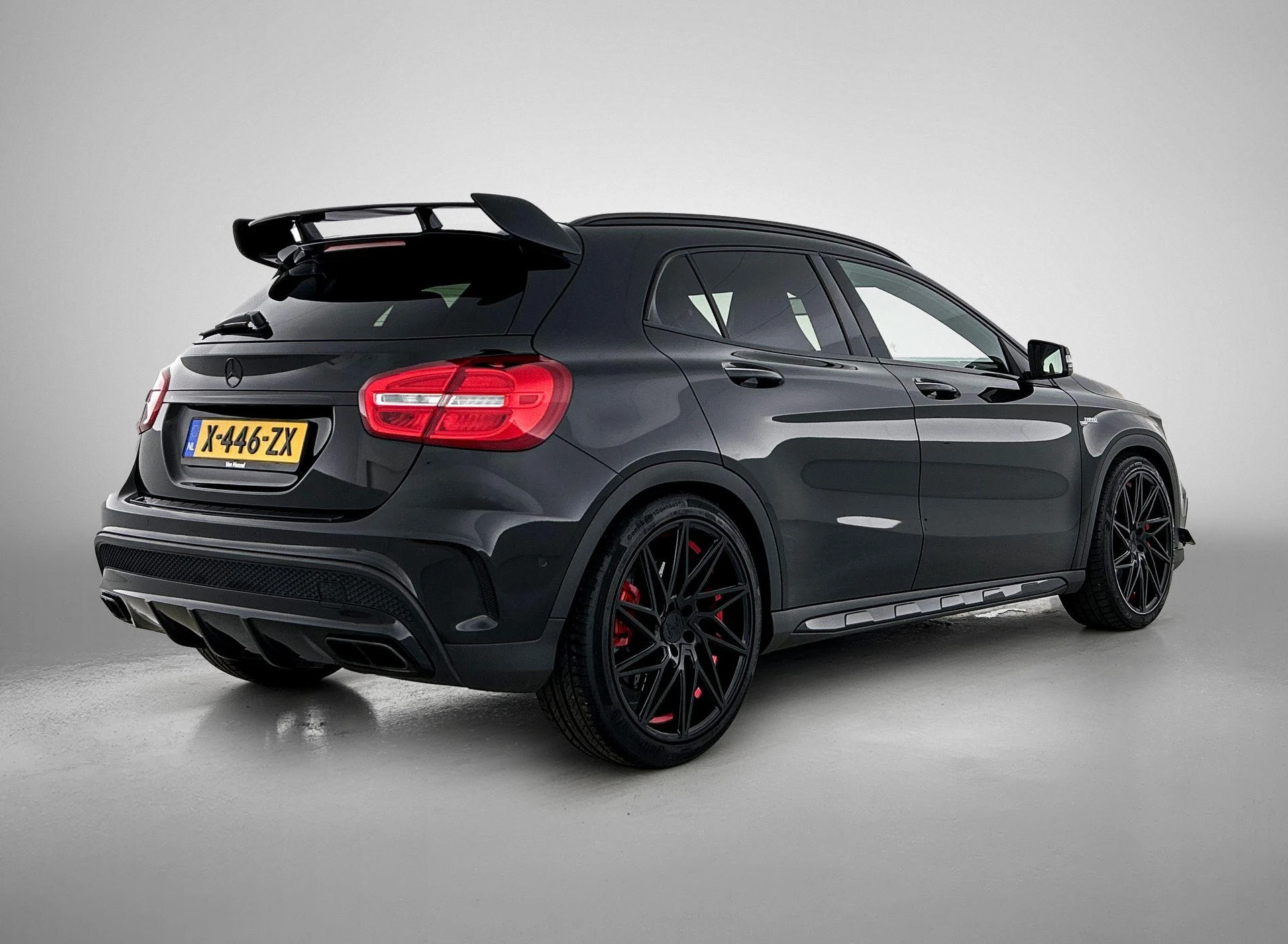 Mercedes-Benz-GLA-image-3