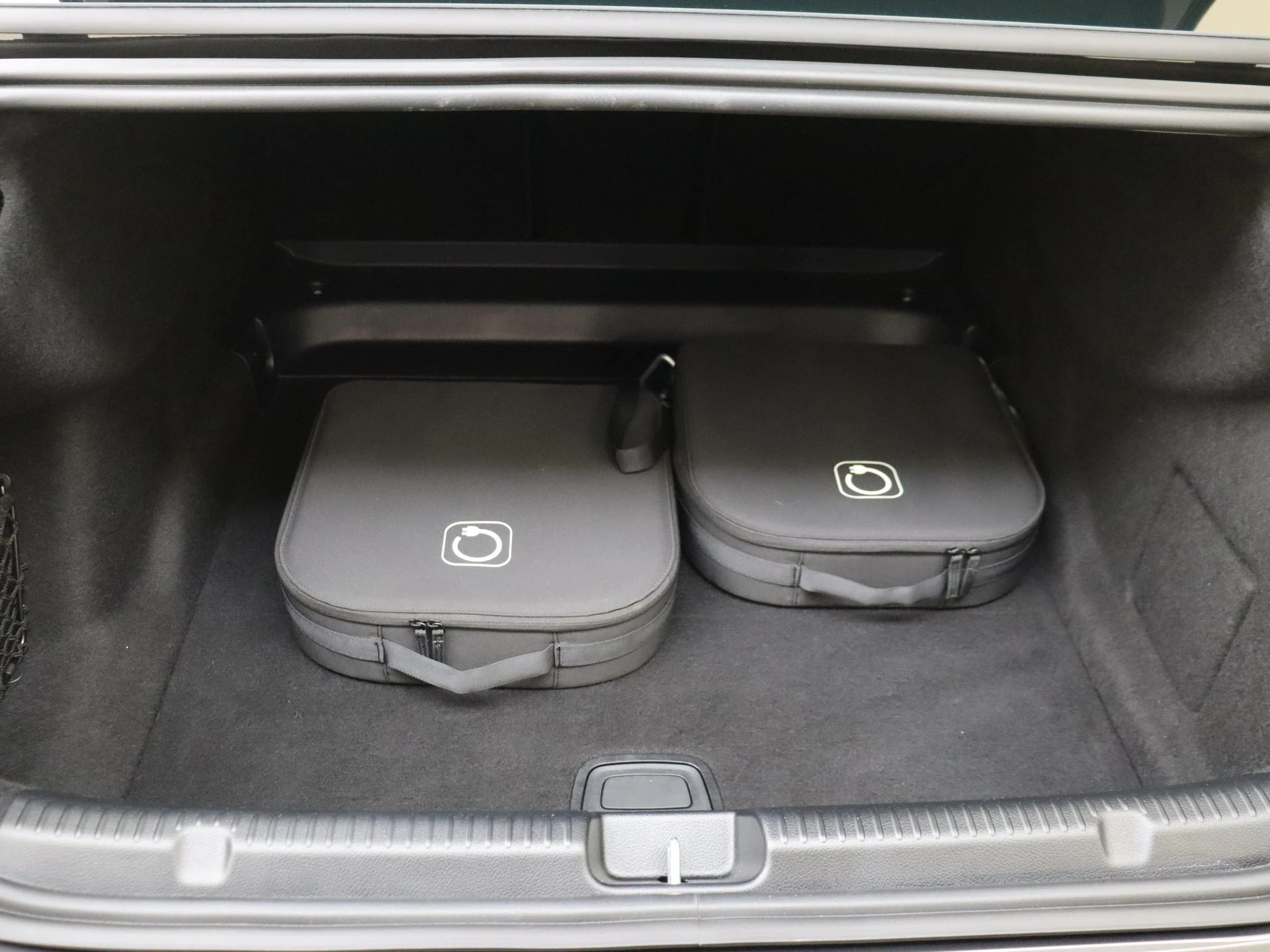Mercedes-Benz EQE 300 Business Solution Luxury 90 kWh