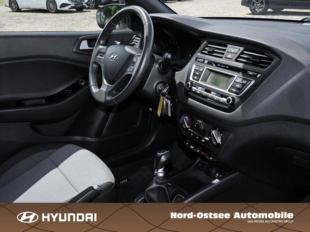 Hyundai i20 1.2 PASSION KLIMA SITZHEIZUNG ISOFIX