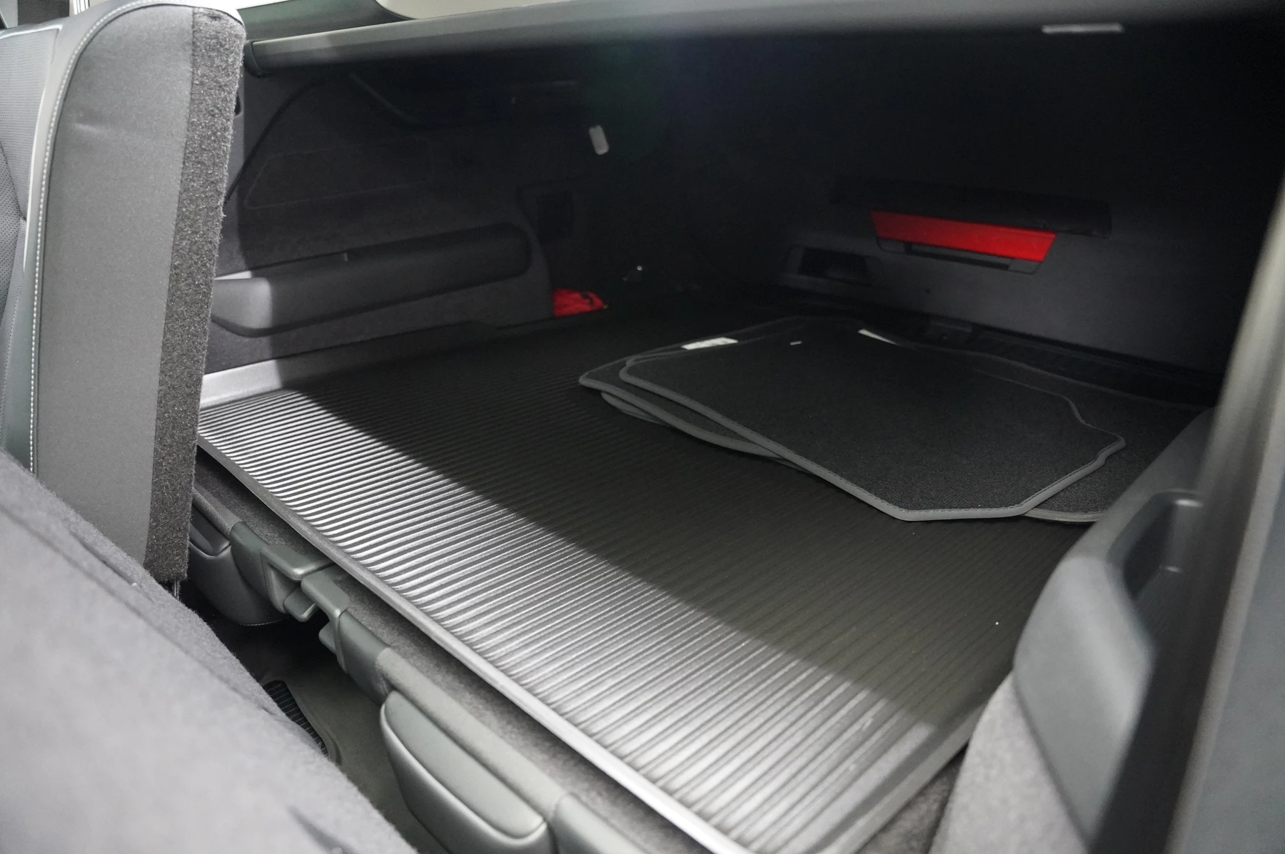 Volkswagen-Tayron-image-28