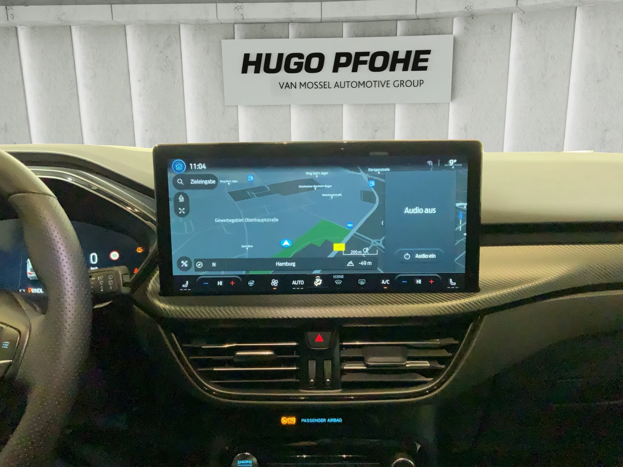Ford Kuga ST-Line X Aut.*PANO*AHK*360GRAD*LED-MATRIX*NAVI*GRA*WINTER-PKT.