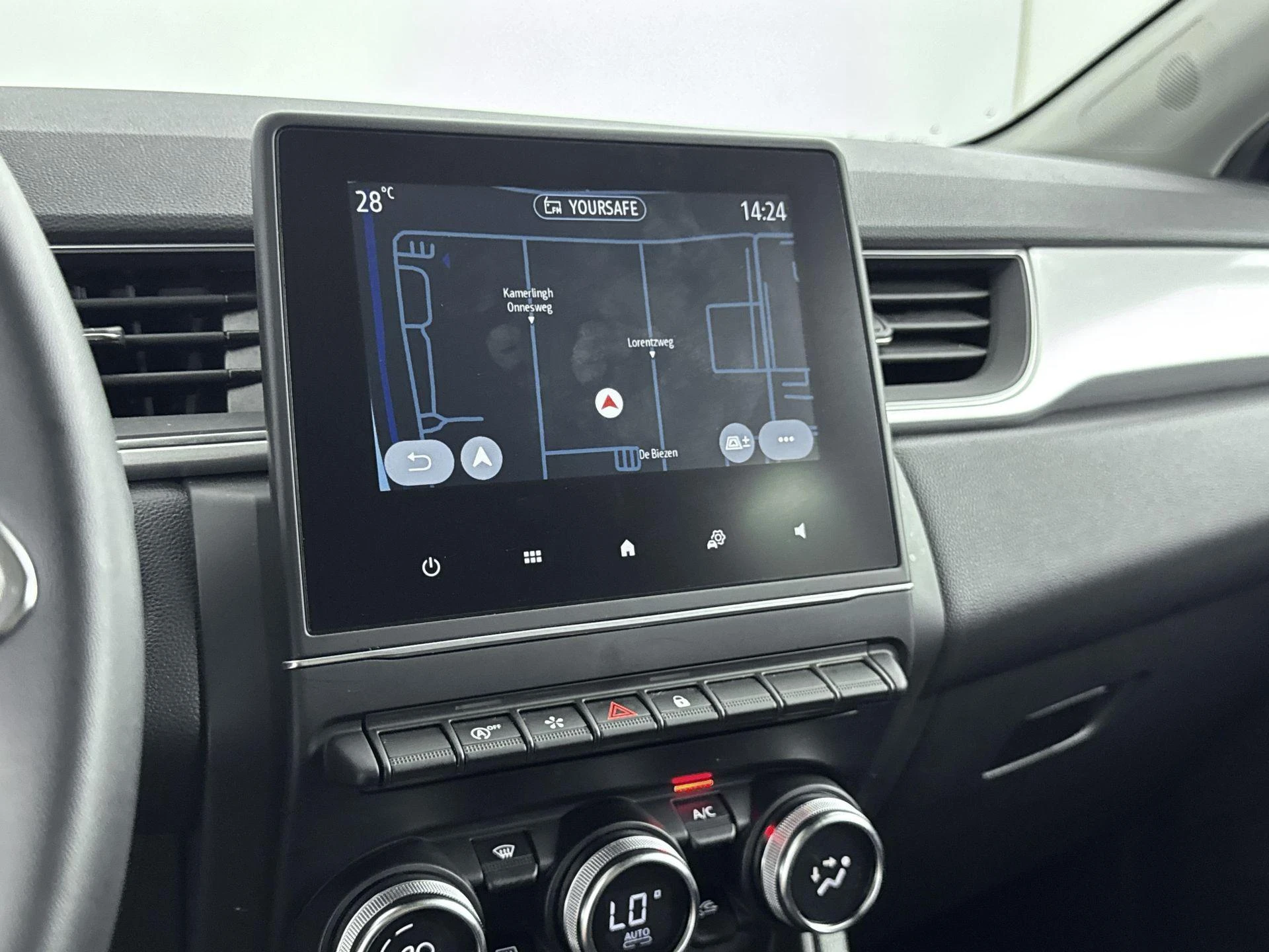 Renault-Captur-image-14