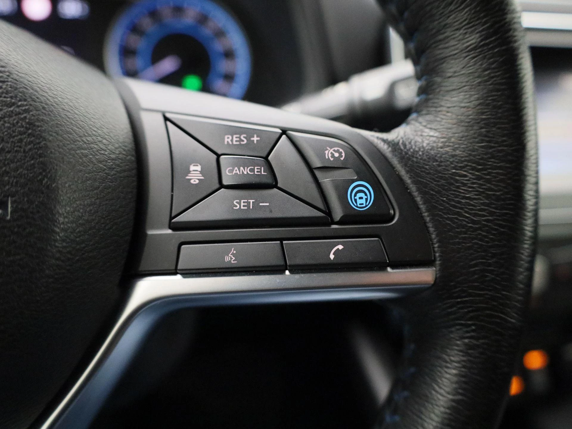 Nissan-Leaf-image-17