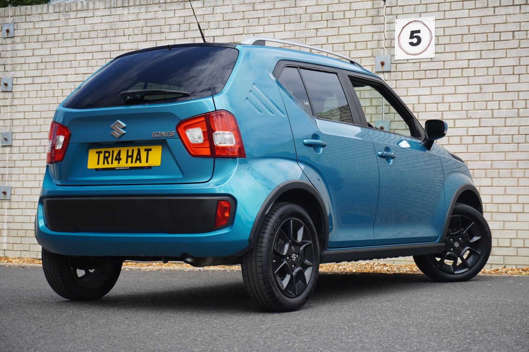Suzuki-Ignis-image-15