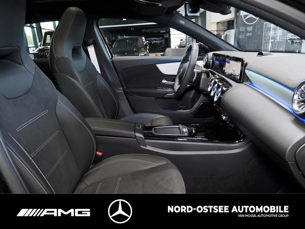 Mercedes-Benz A-Klasse 200 d AMG SPECIAL-EDITION NIGHT PANO 19-ZOLL AMG Line