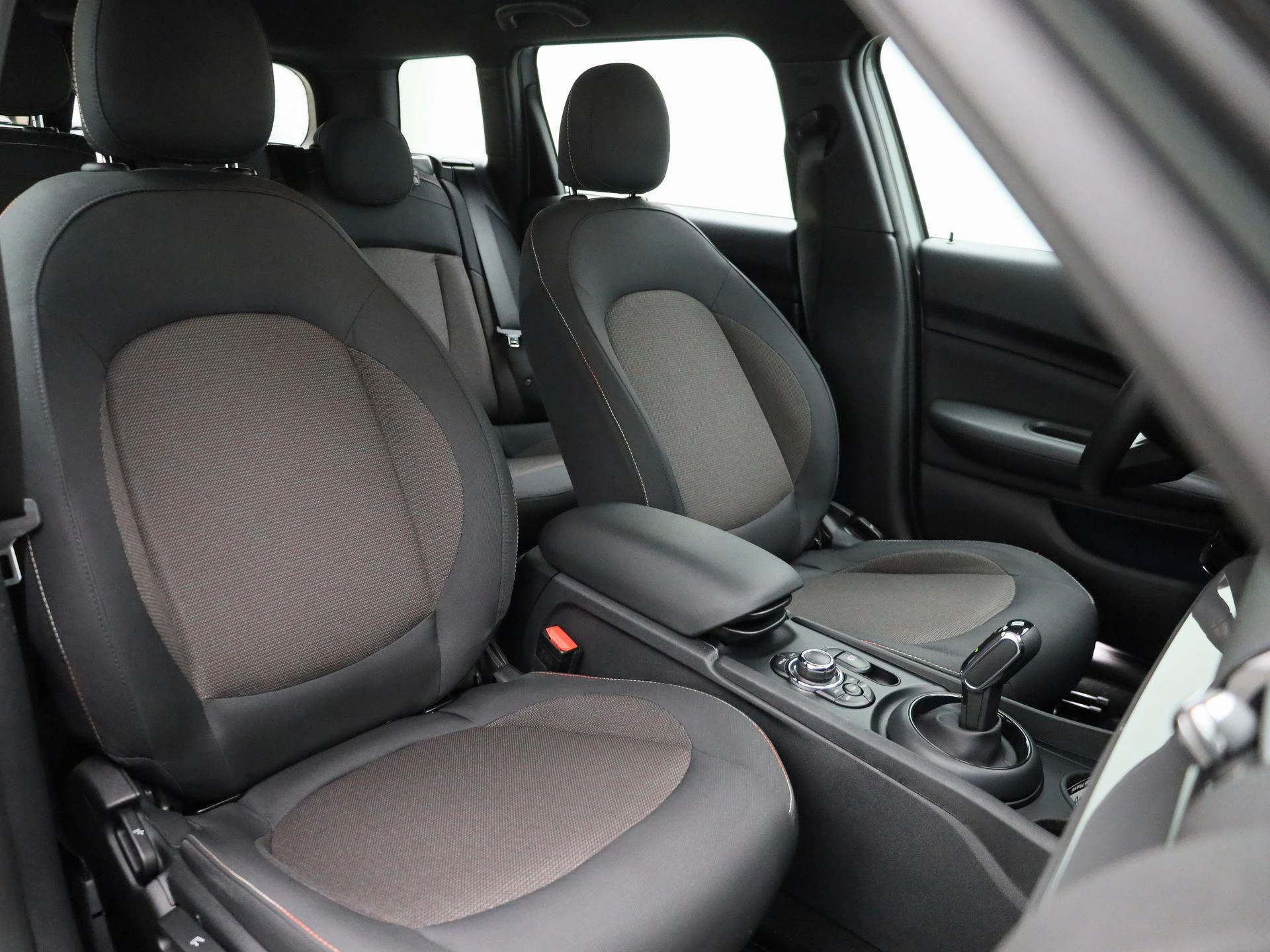 MINI-Clubman-image-35