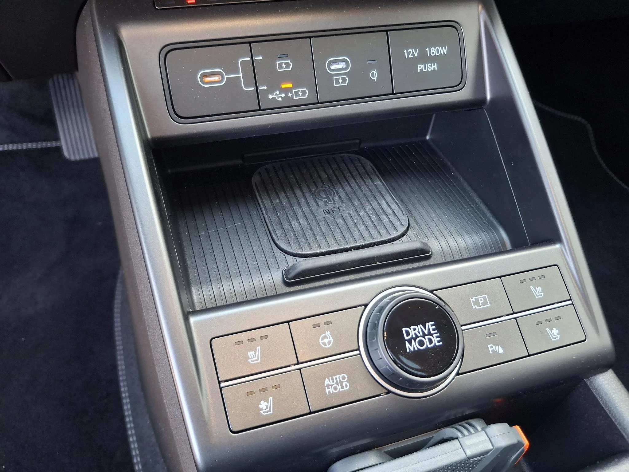 Hyundai Kona 1.6 GDI HEV Premium Sky