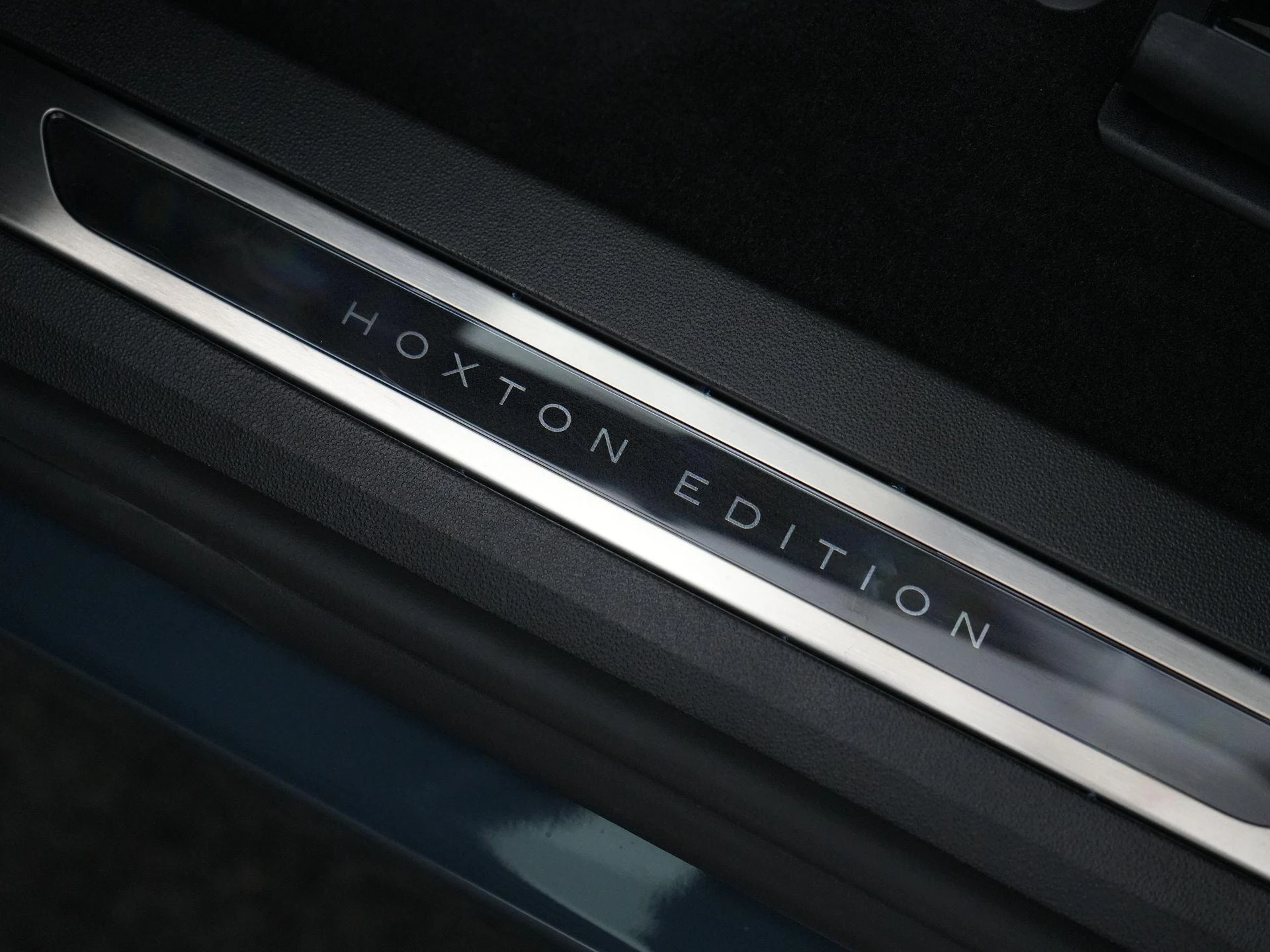 Land Rover-Range Rover Evoque-image-36