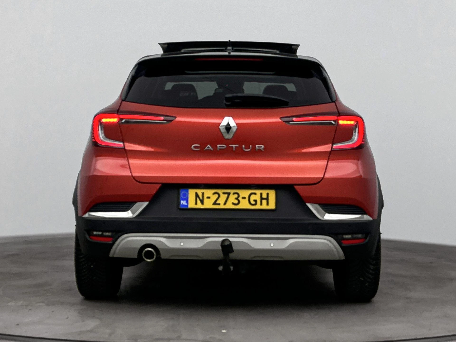 Renault-Captur-image-2