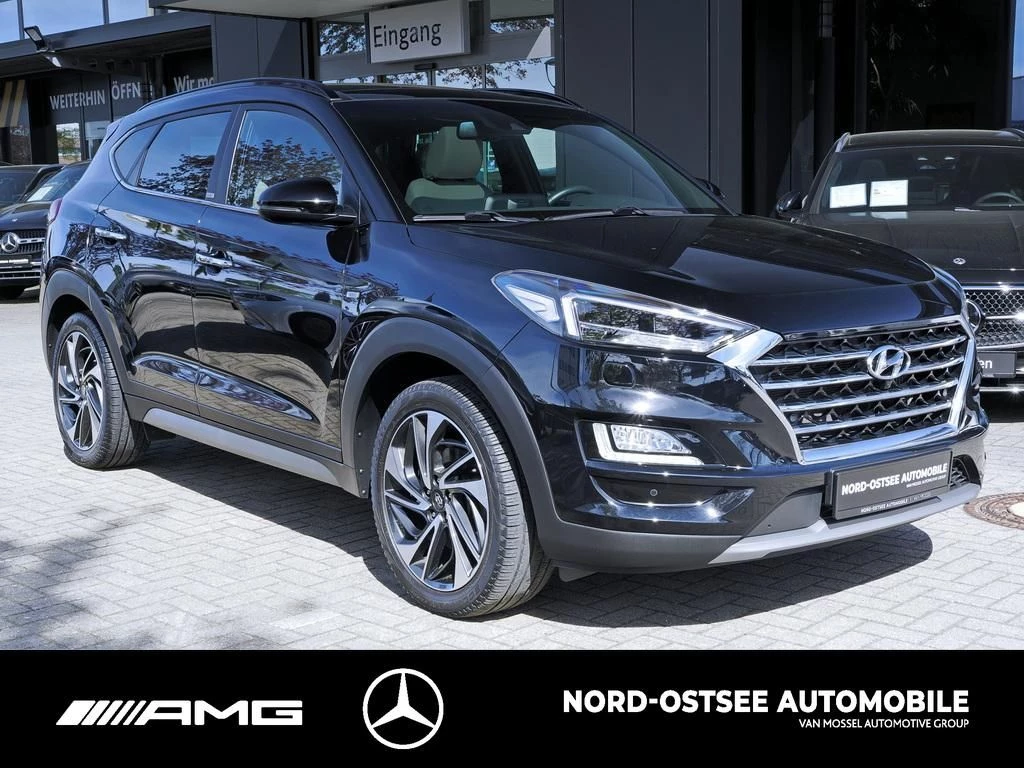 Hyundai Tucson 1.6 CRDi PREMIUM SHZ TEMPOMAT PANO KAMERA Premium