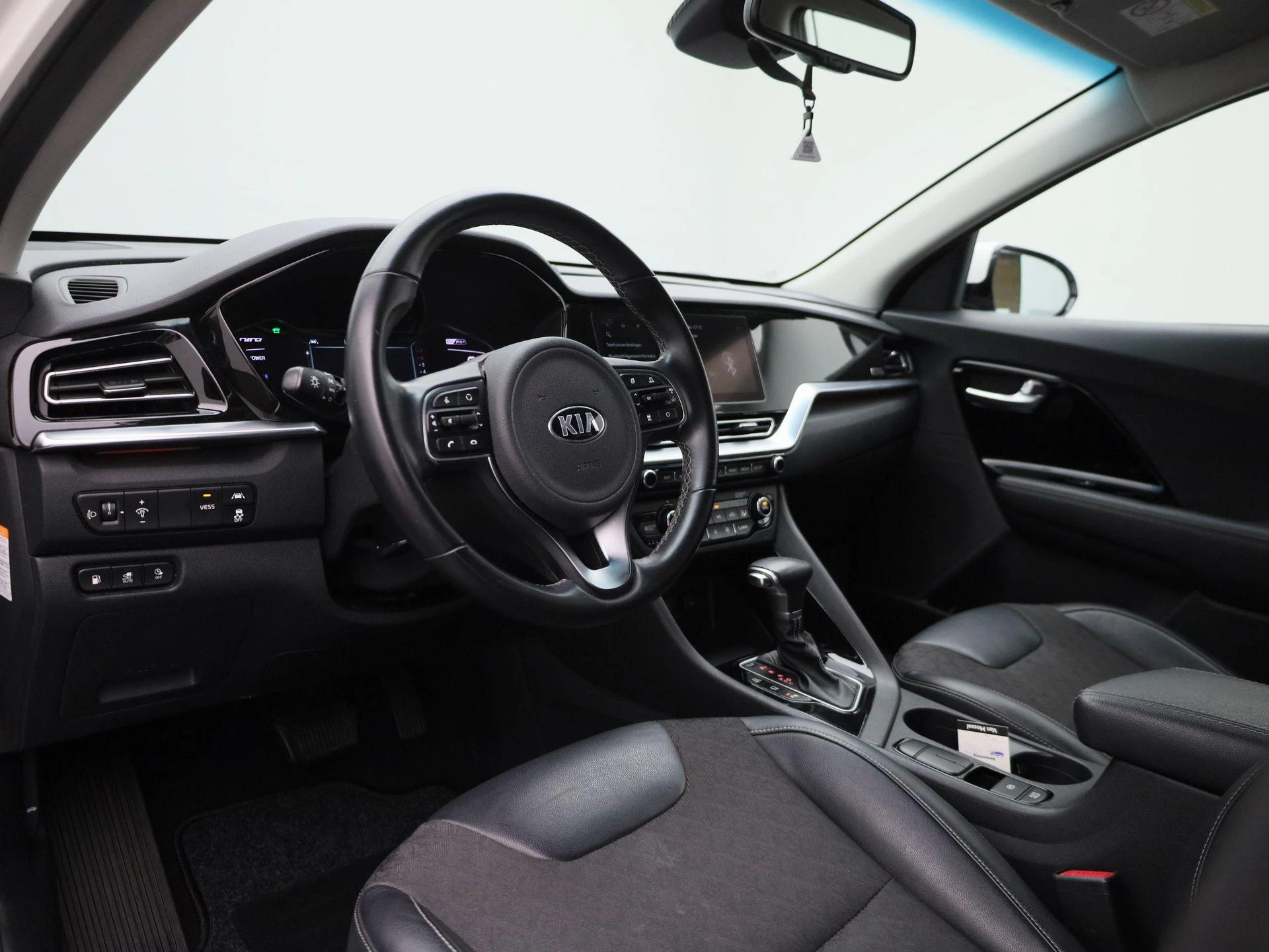 Kia-Niro-image-27