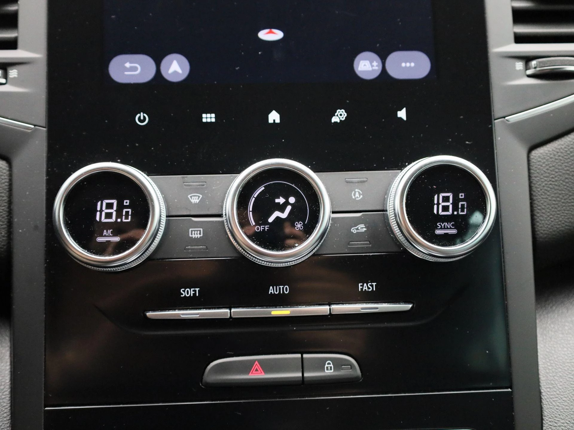Renault-Mégane Grand Tour-image-19