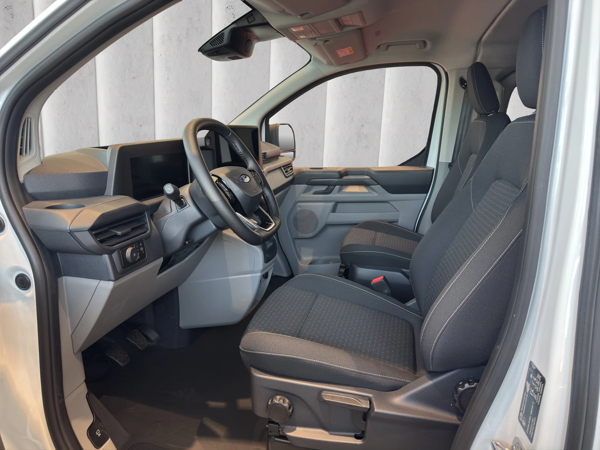 Ford-Transit Custom-image-6