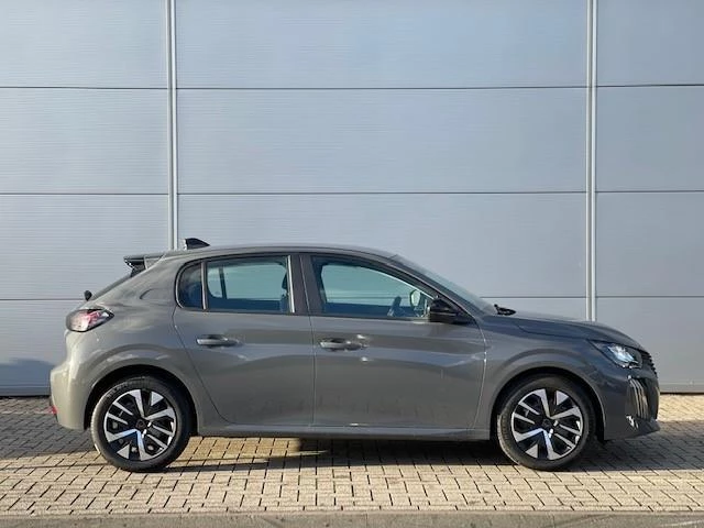 Peugeot-208-image-3