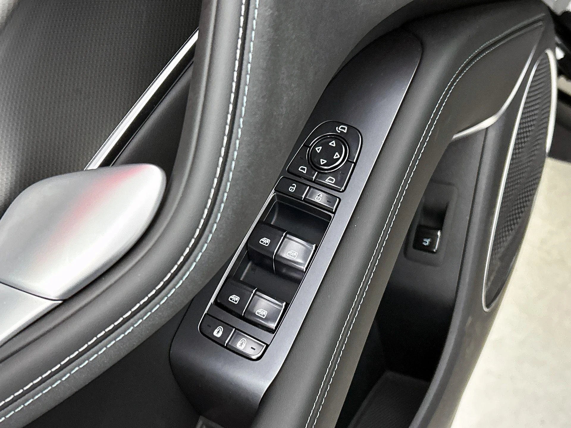 BYD-SEALION-image-31