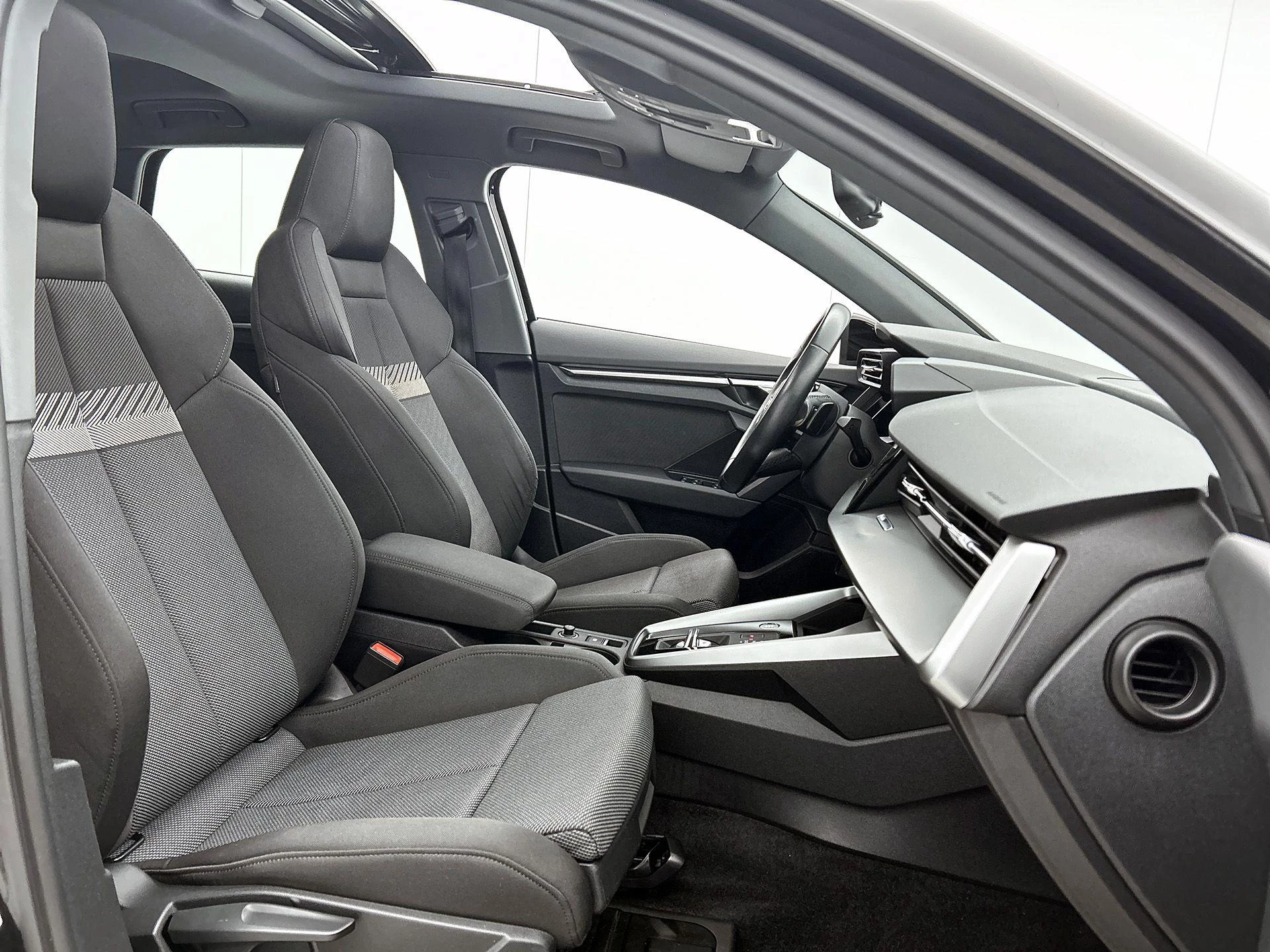 Audi-A3-image-35