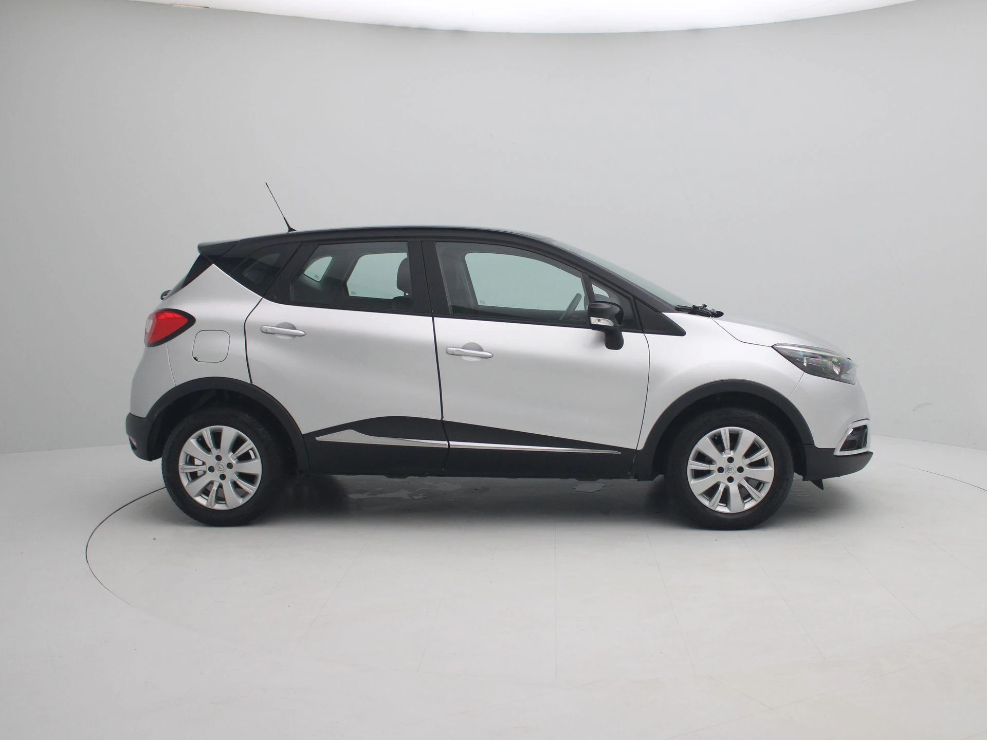 Renault-Captur-image-5