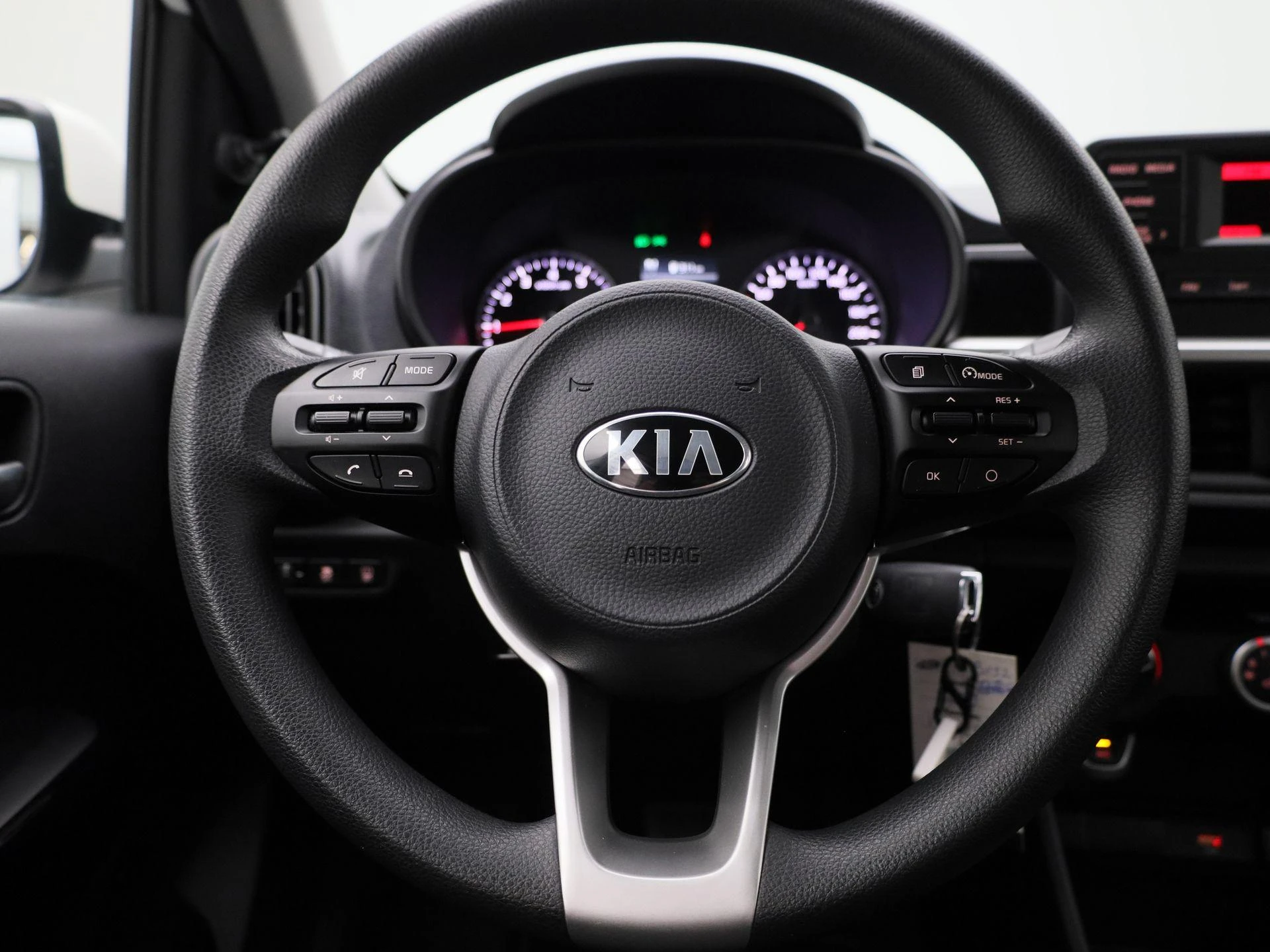 Kia-Picanto-image-6