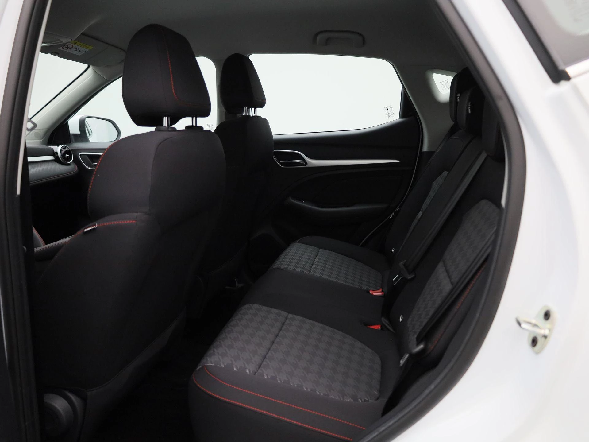MG-ZS-image-9