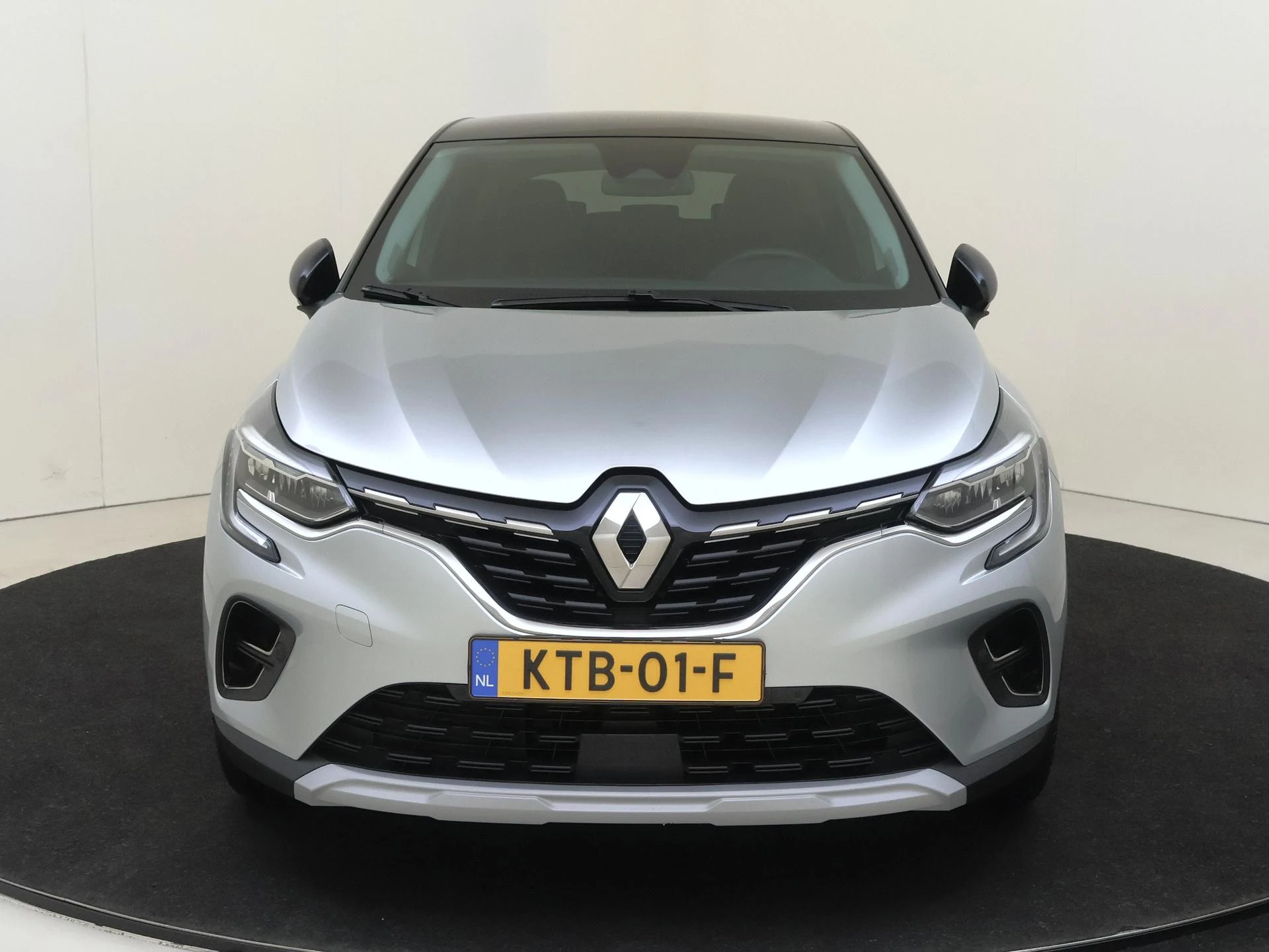 Renault-Captur-image-5