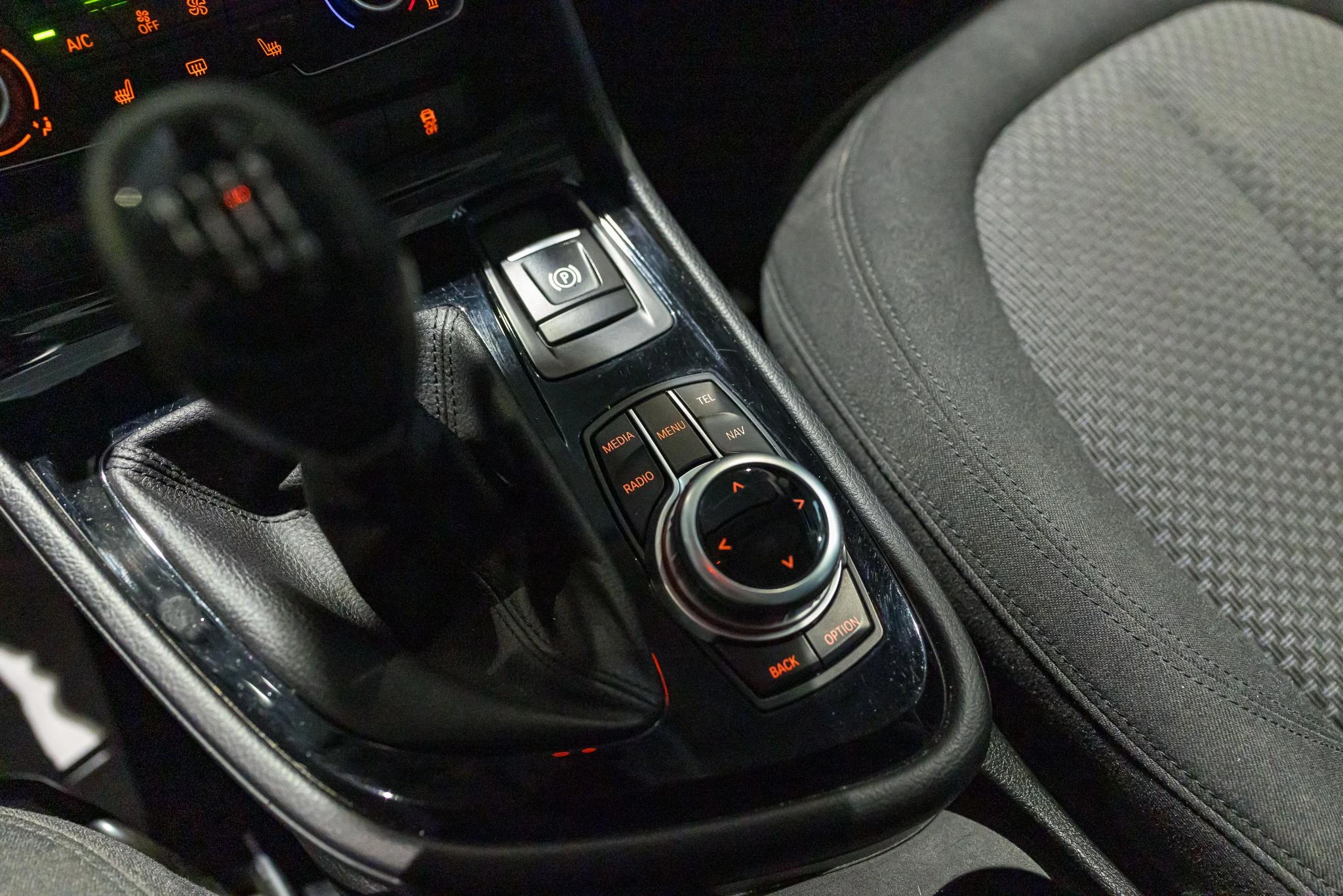 BMW-2 Reeks-image-27