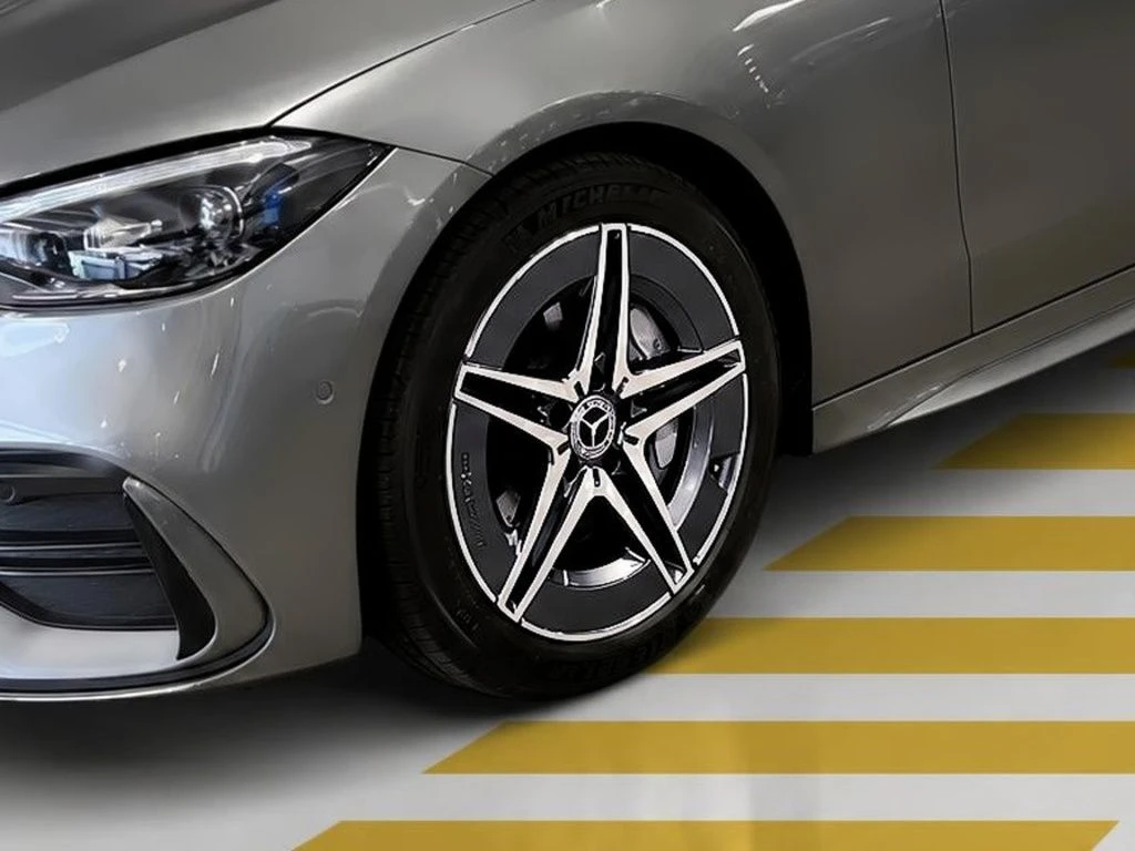 Mercedes-Benz-C-Klasse 220 d-image-5