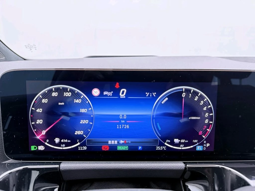 Mercedes-Benz-B-Klasse-image-4