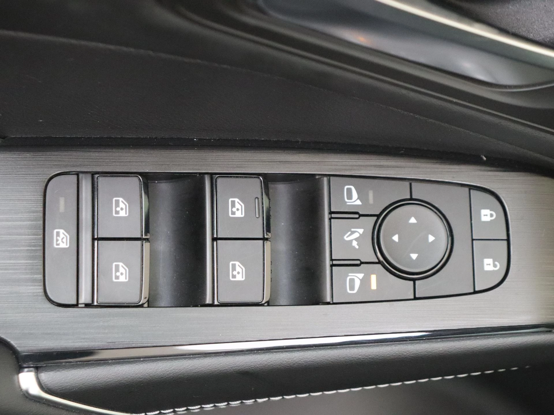 Nissan-QASHQAI-image-28