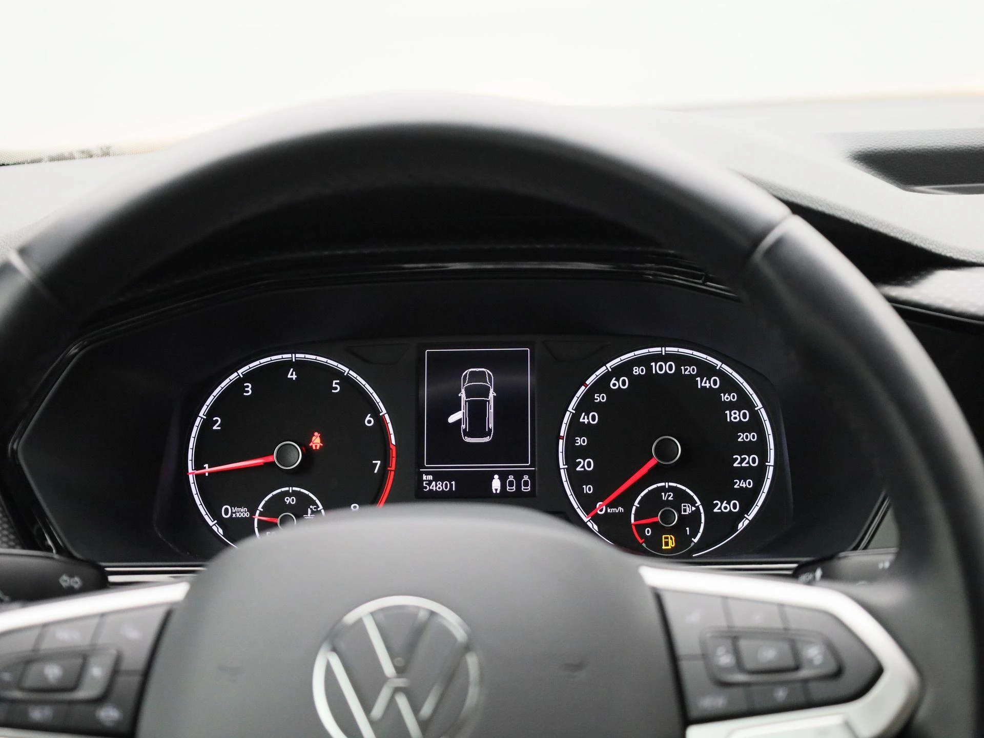 Volkswagen-T-Cross-image-7