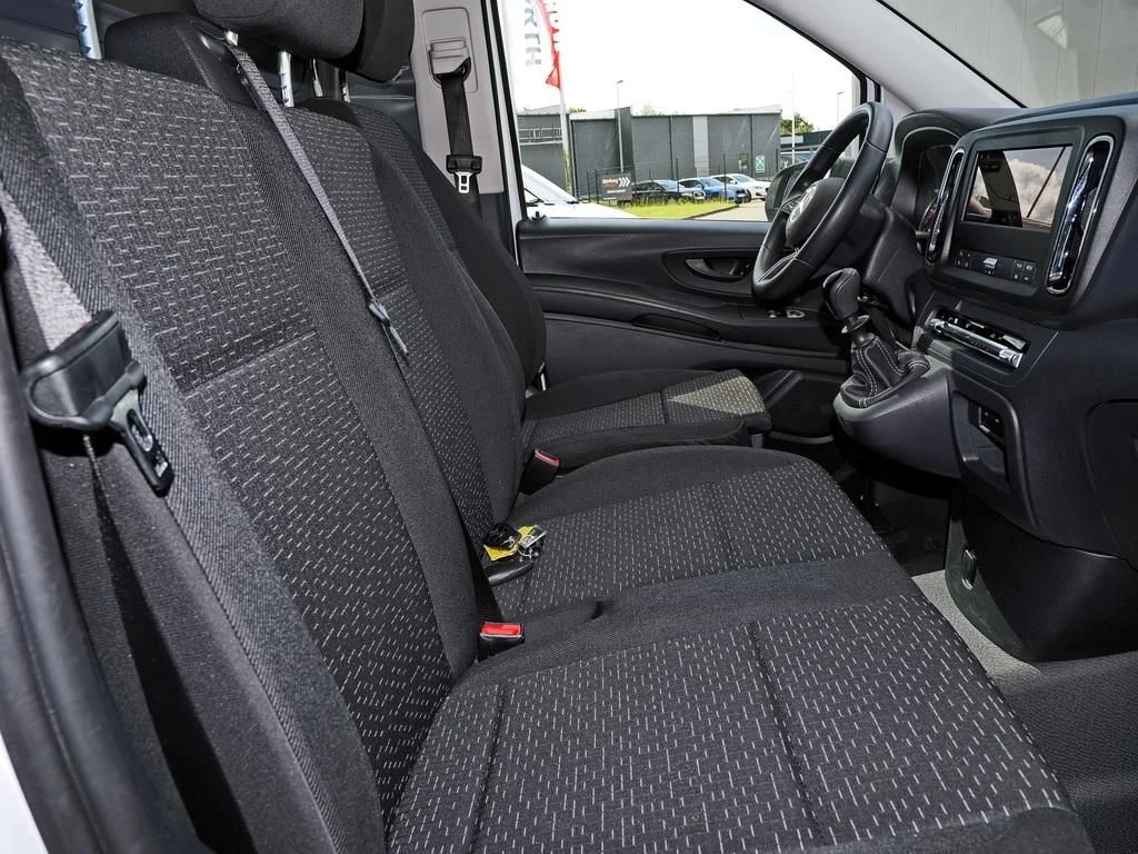 Mercedes-Benz-Vito 116-image-11