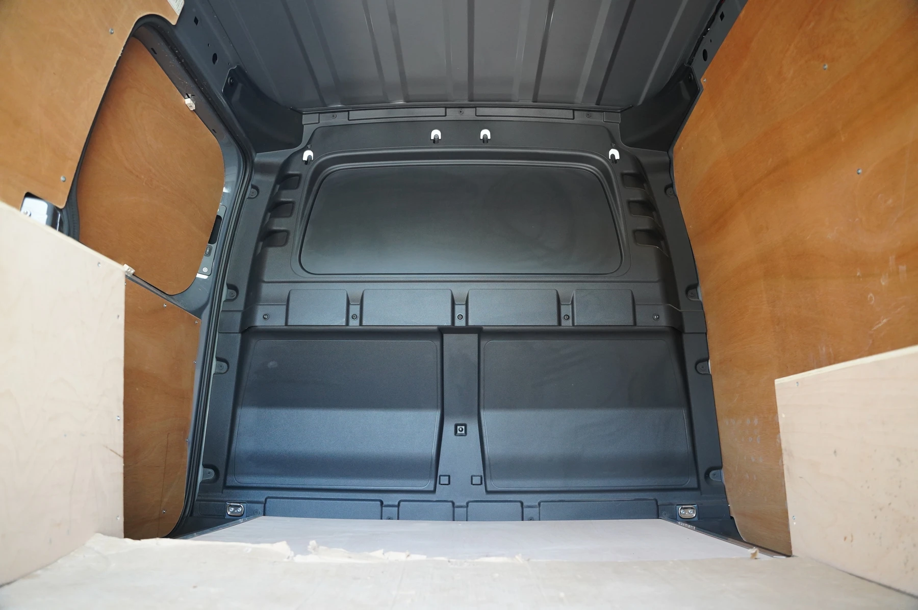 Volkswagen-Caddy-image-9