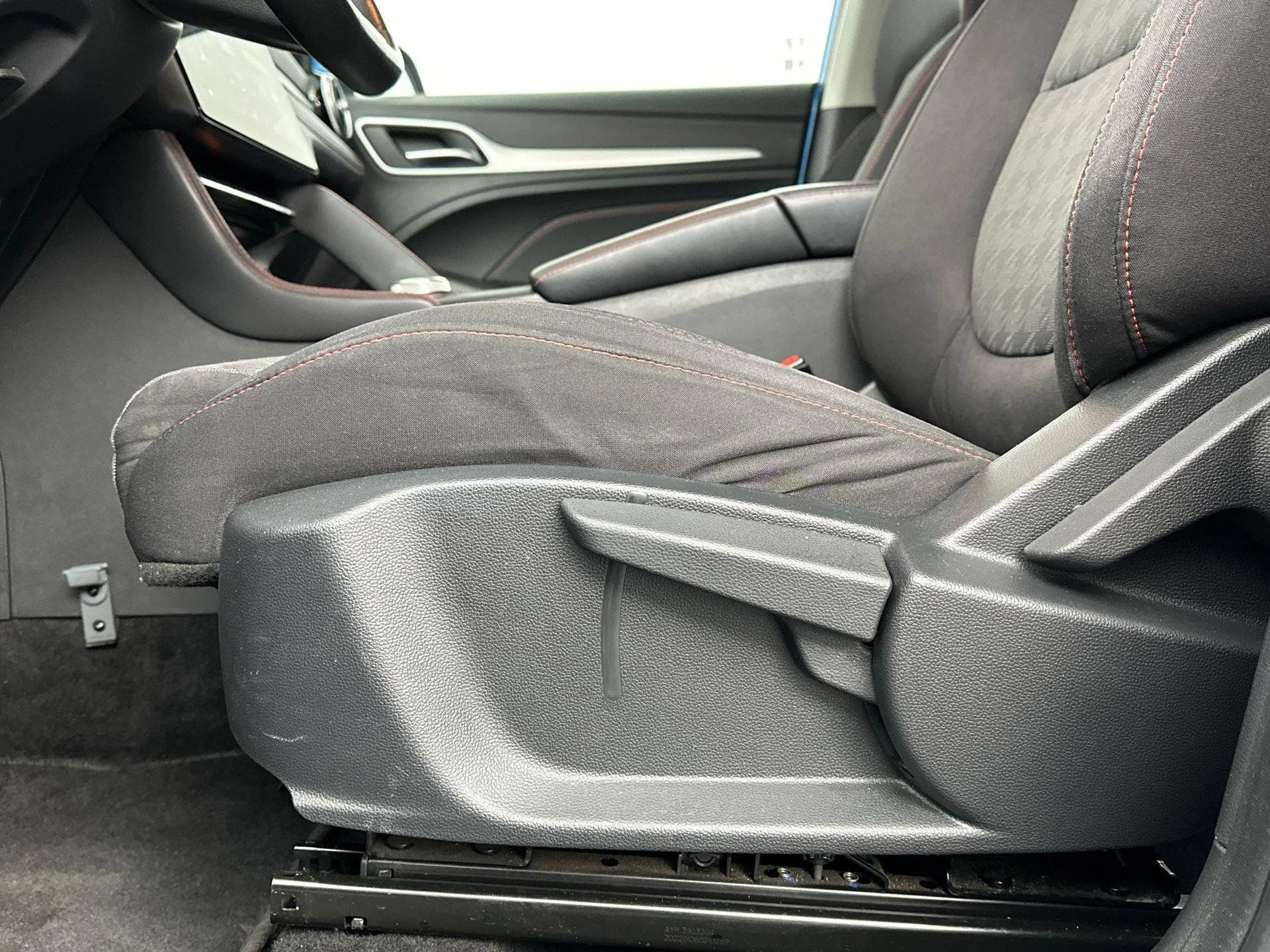 MG-ZS EV-image-11