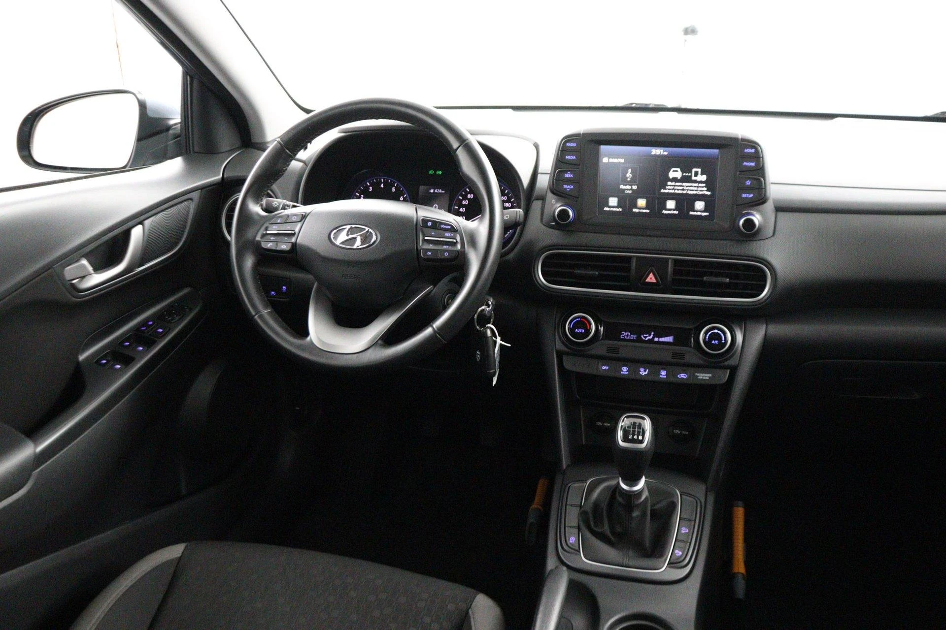 Hyundai-Kona-image-52