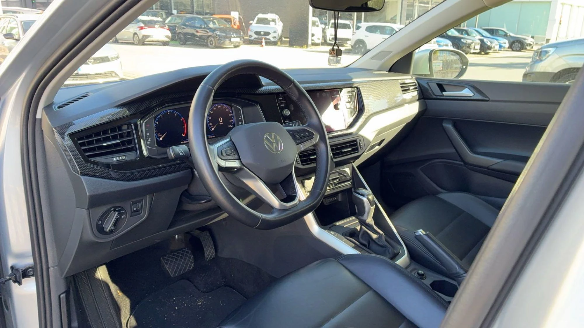 Volkswagen-Taigo-image-5