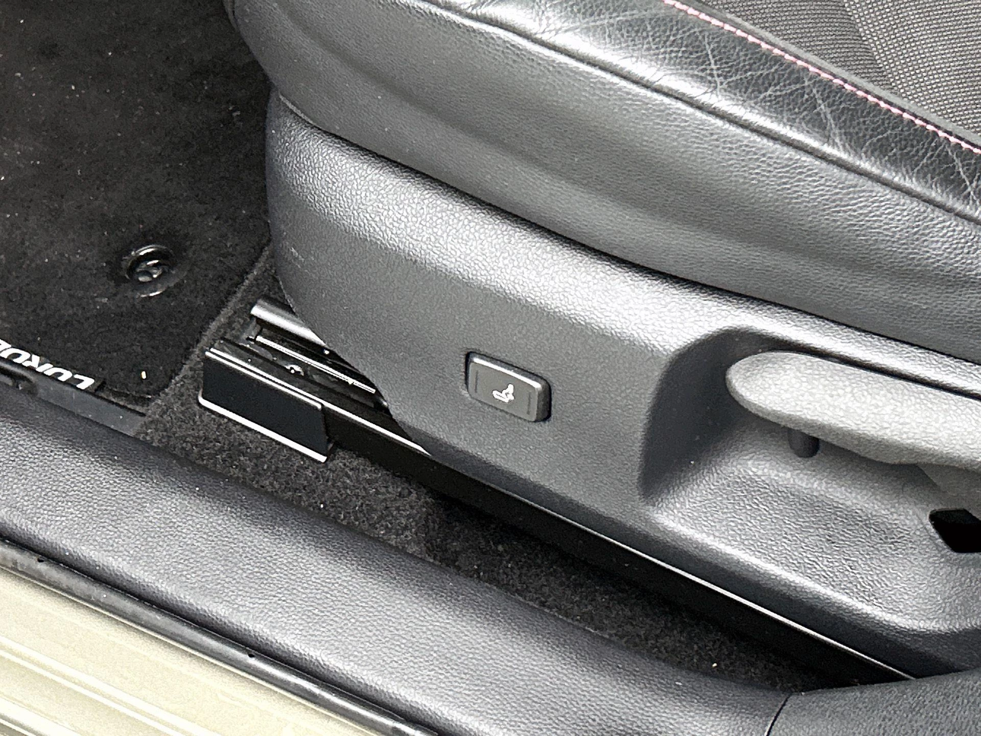 Toyota-Corolla-image-24