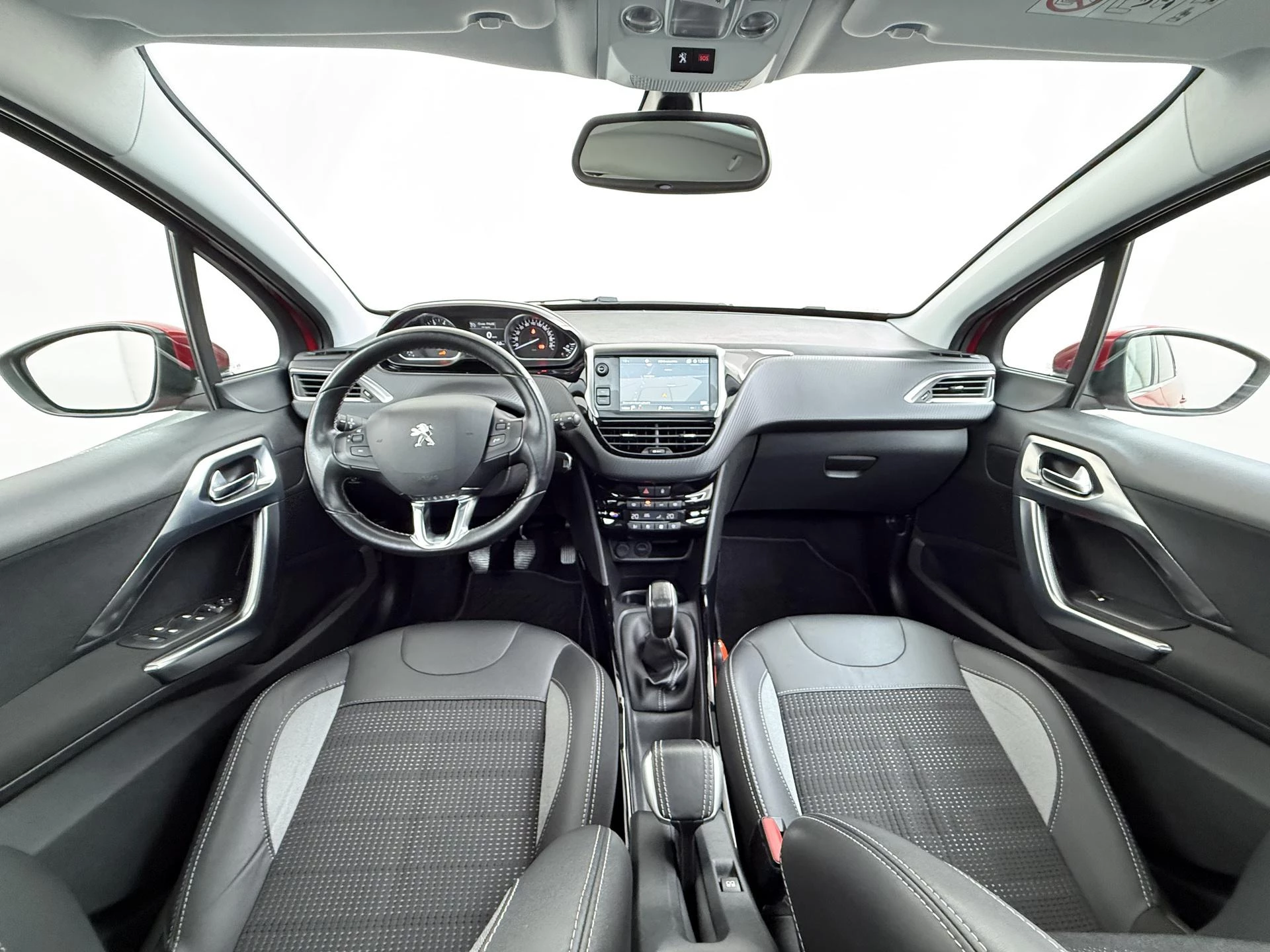 Peugeot 2008 1.2 PureTech Allure