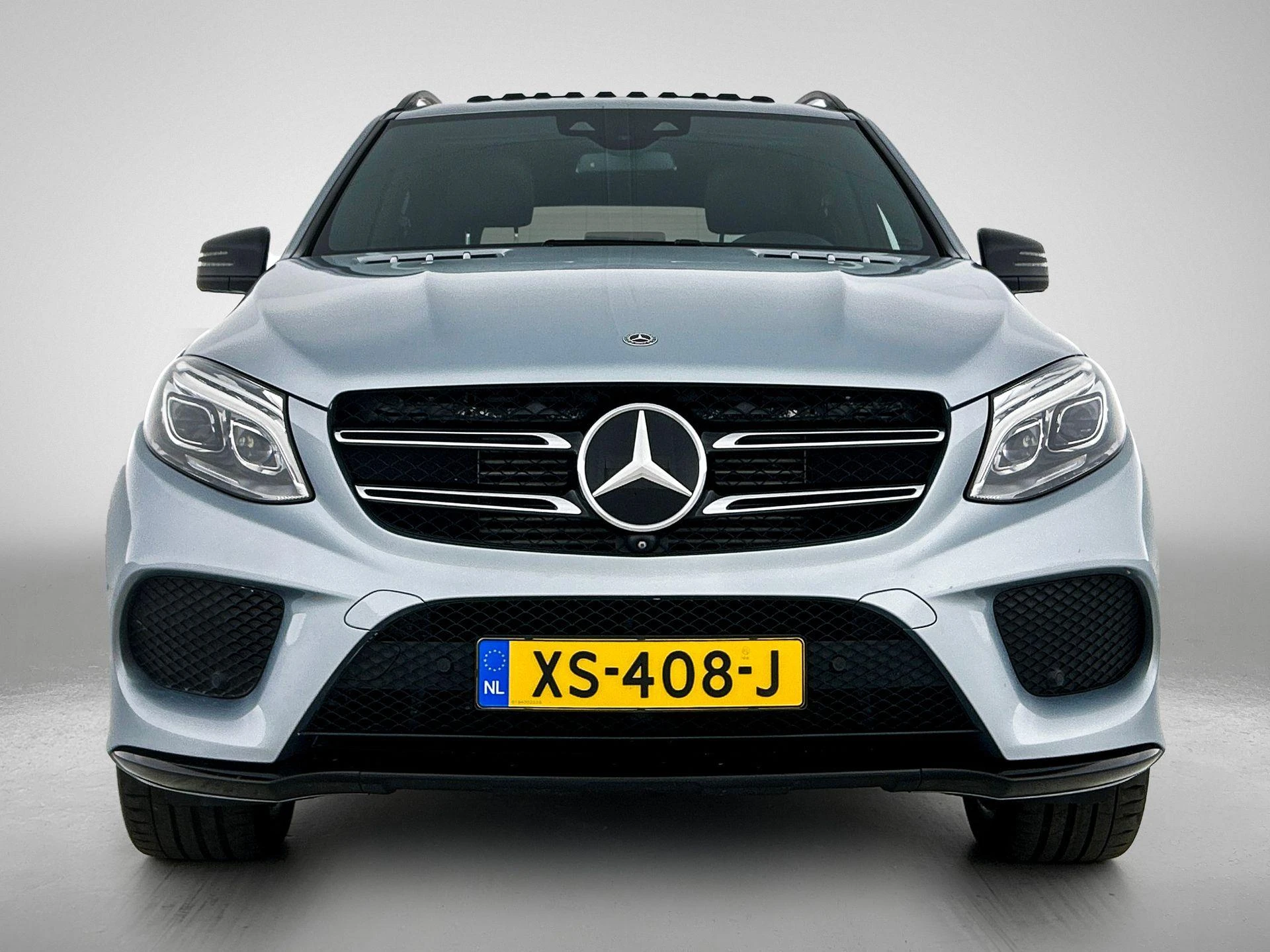 Mercedes-Benz-GLE-image-4