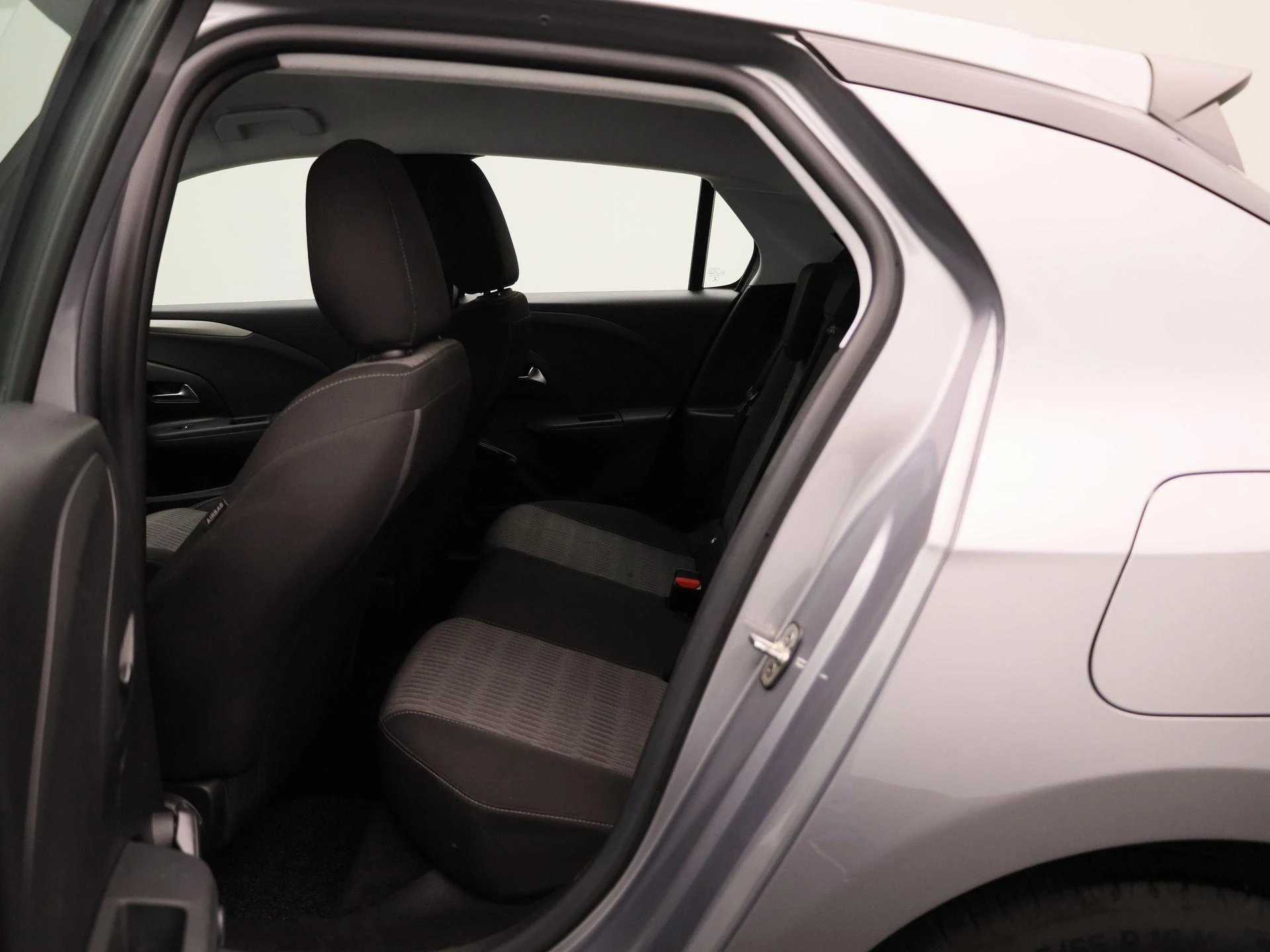 Opel-Corsa-image-9