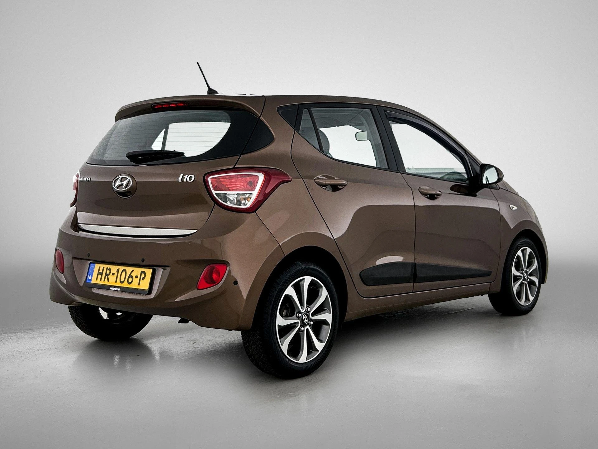 Hyundai-i10-image-3
