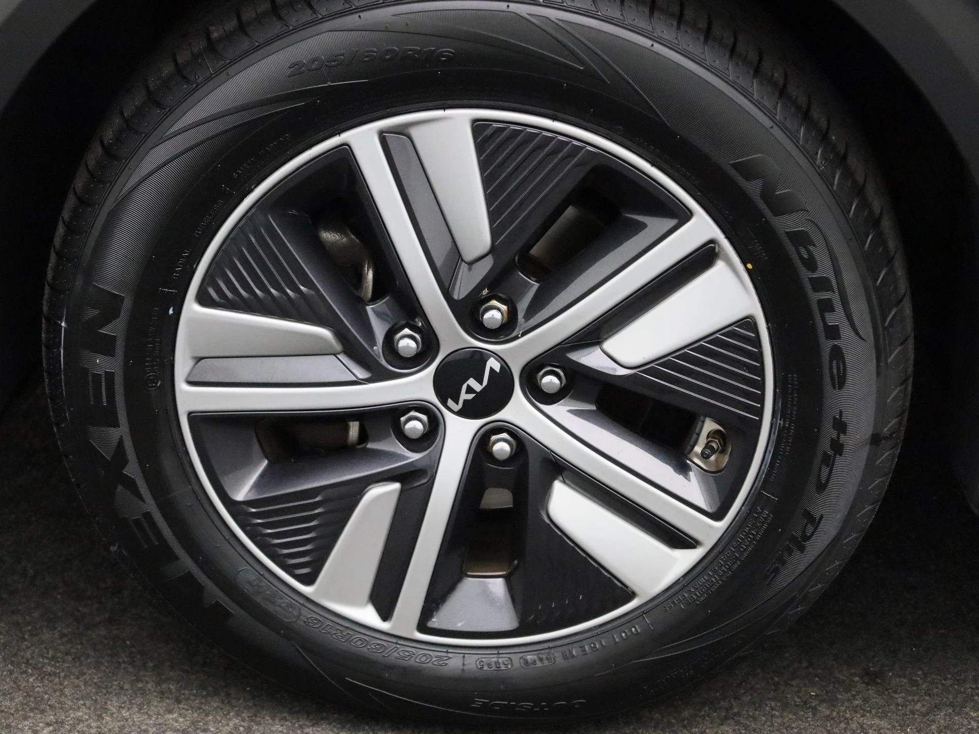 Kia-Niro-image-12