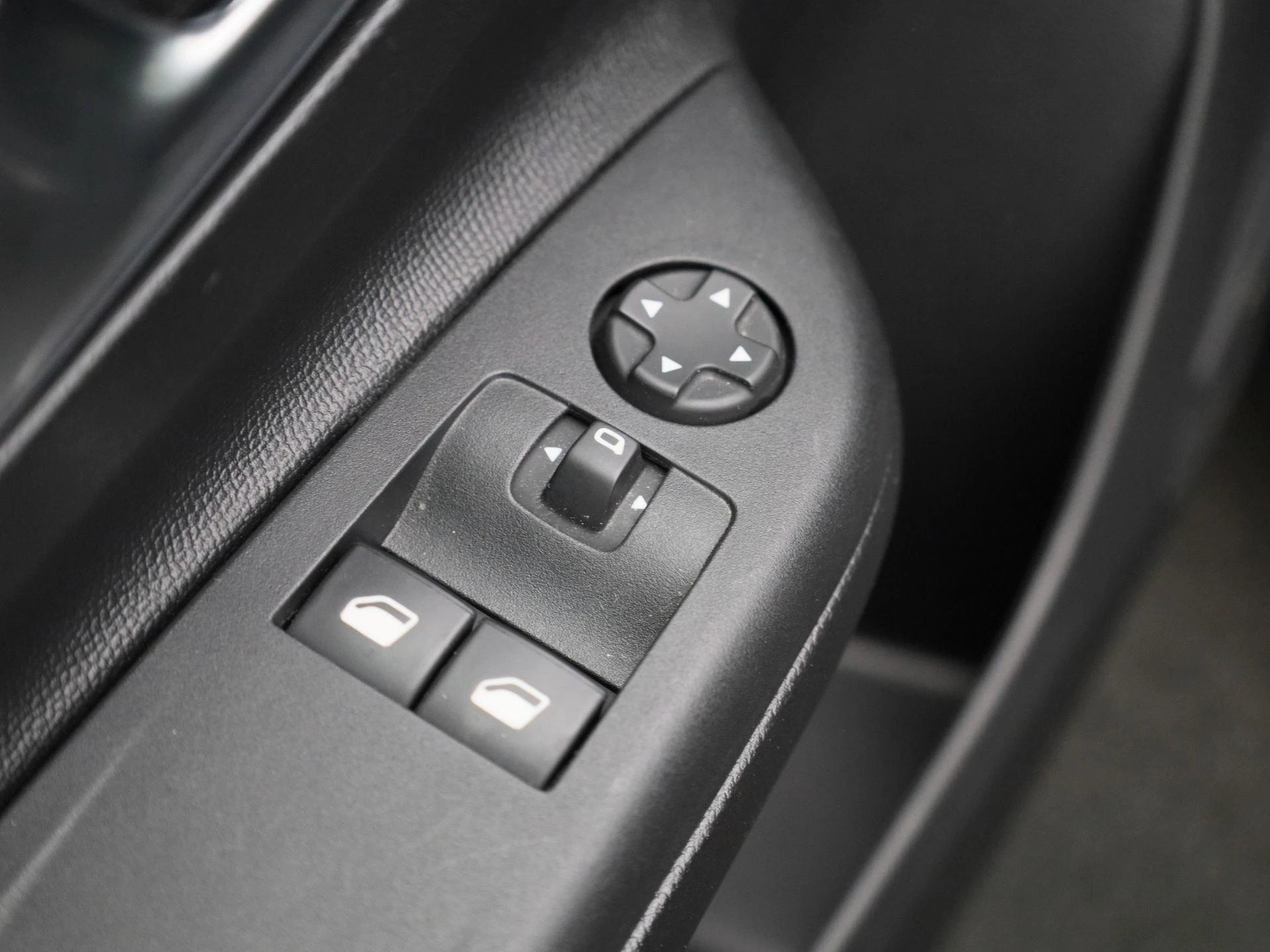 Opel-Corsa-image-29