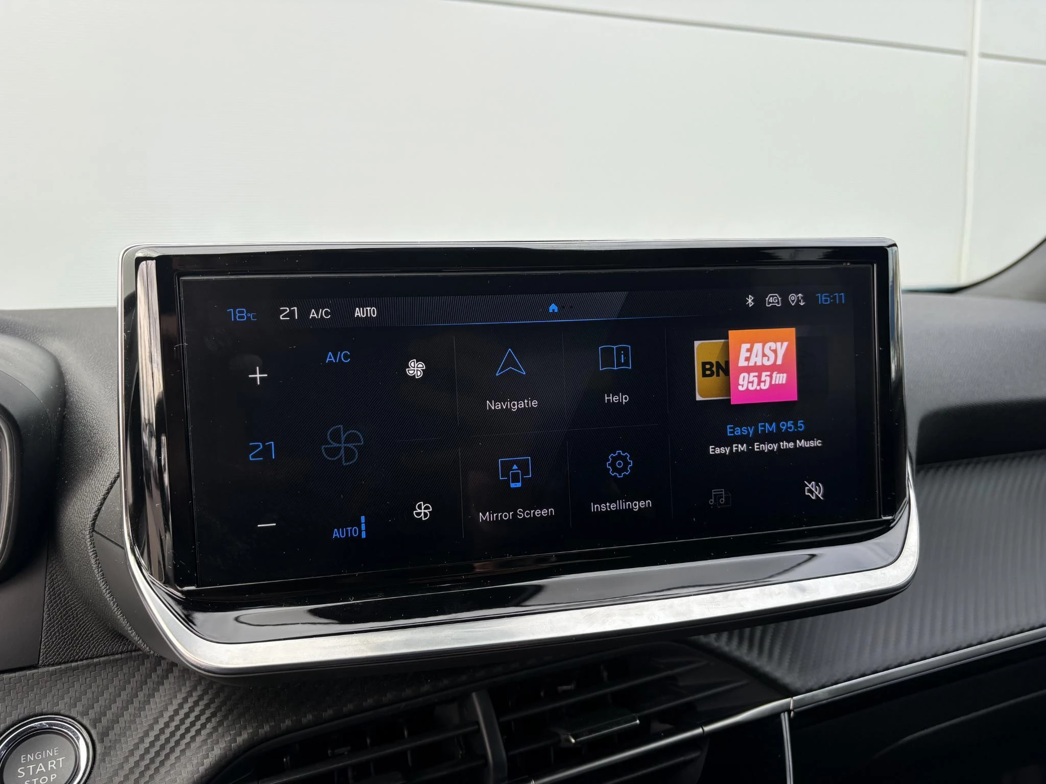 Peugeot-2008-image-17